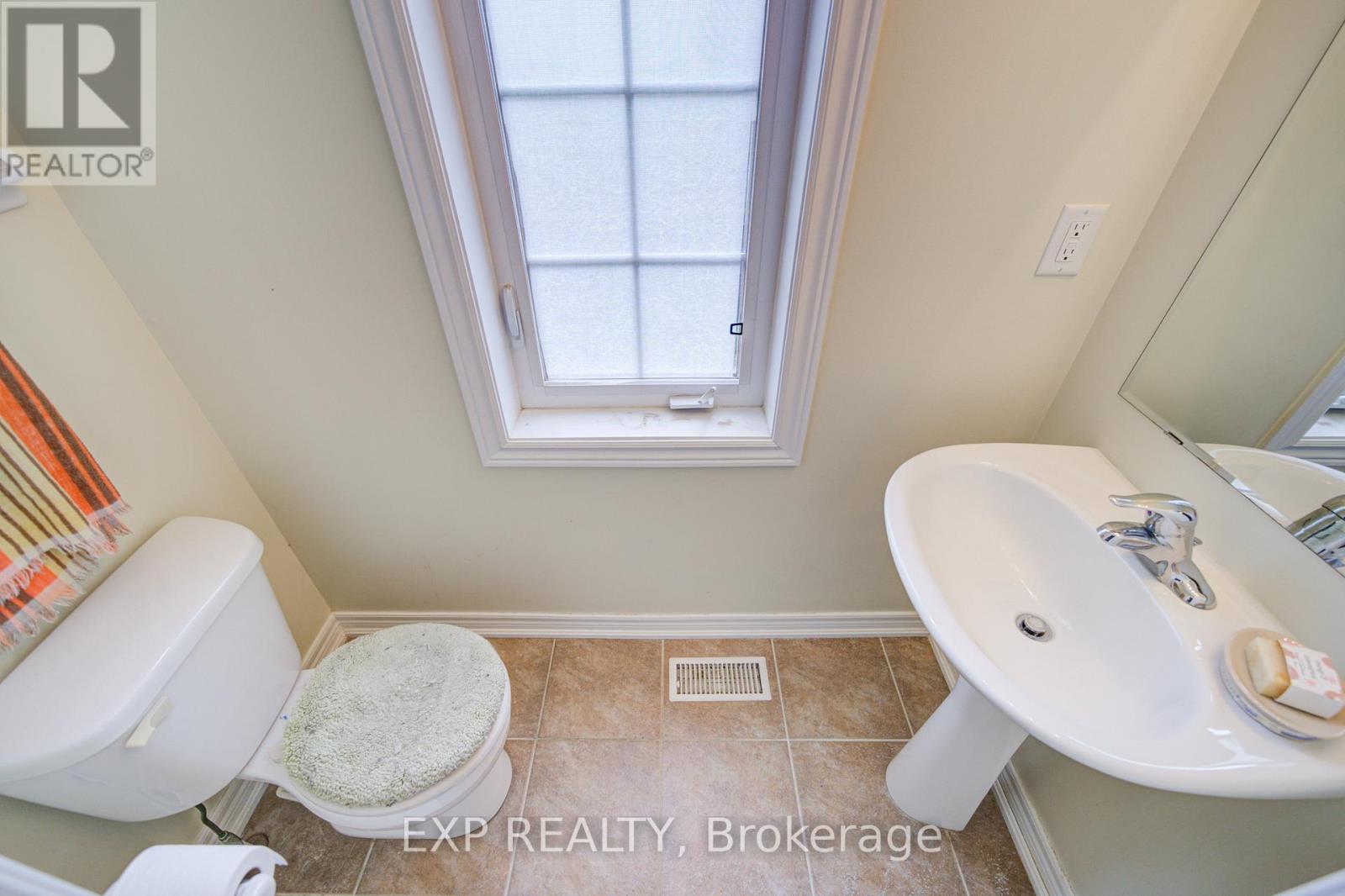 25 Sutcliff Lane, Halton Hills (Georgetown), Ontario  L7G 0C2 - Photo 11 - W13680870