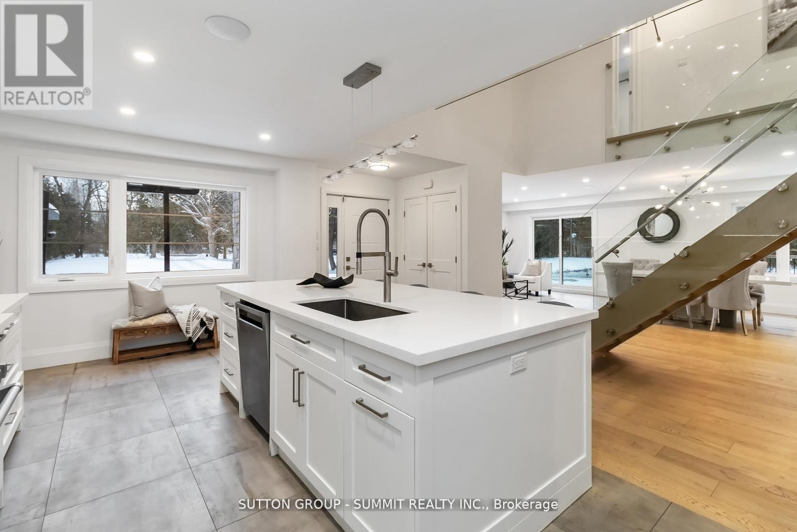 8767 Twiss Road, Milton (Campbellville), Ontario  L0P 1B0 - Photo 14 - W13680878