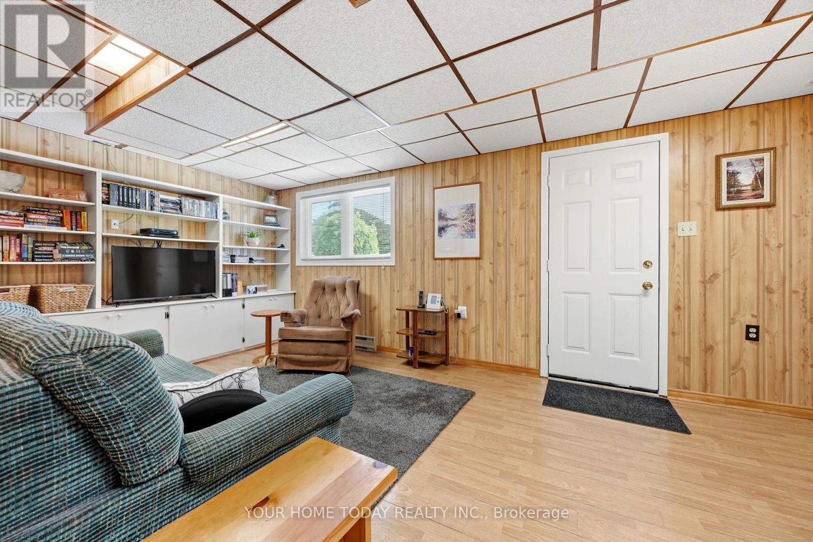 10 Marilyn Crescent, Halton Hills (Georgetown), Ontario  L7G 1K4 - Photo 17 - W13683380