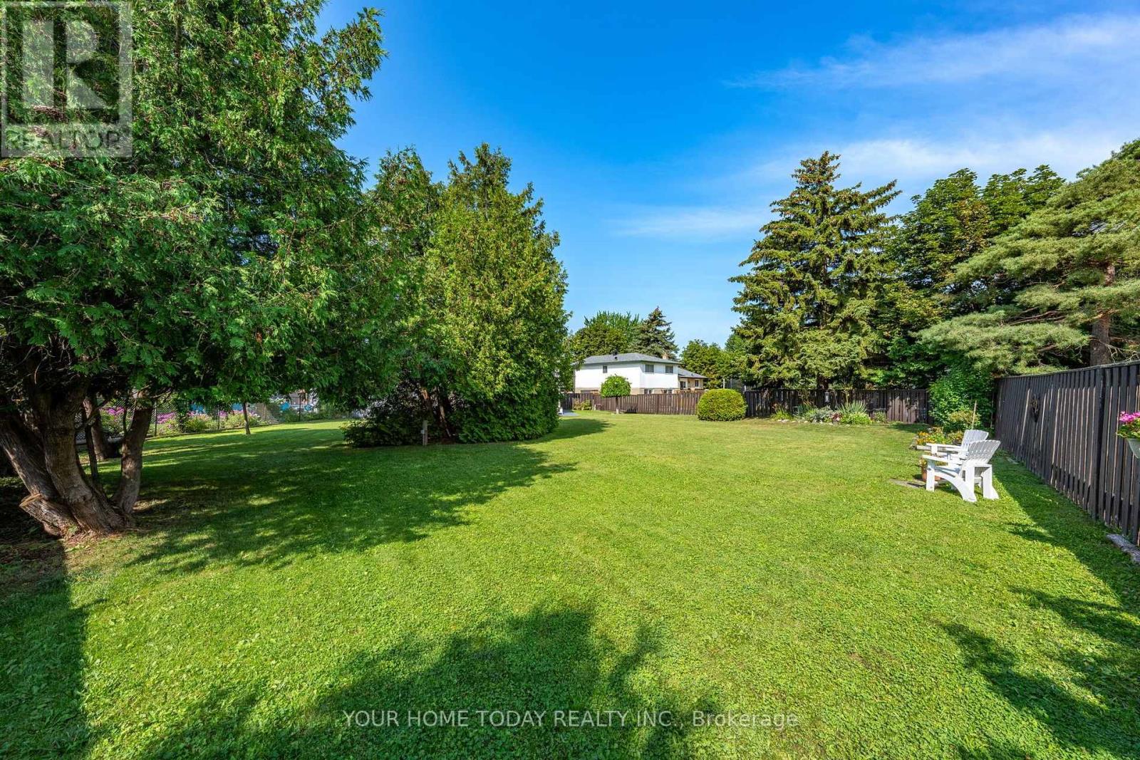 10 Marilyn Crescent, Halton Hills (Georgetown), Ontario  L7G 1K4 - Photo 43 - W13683380