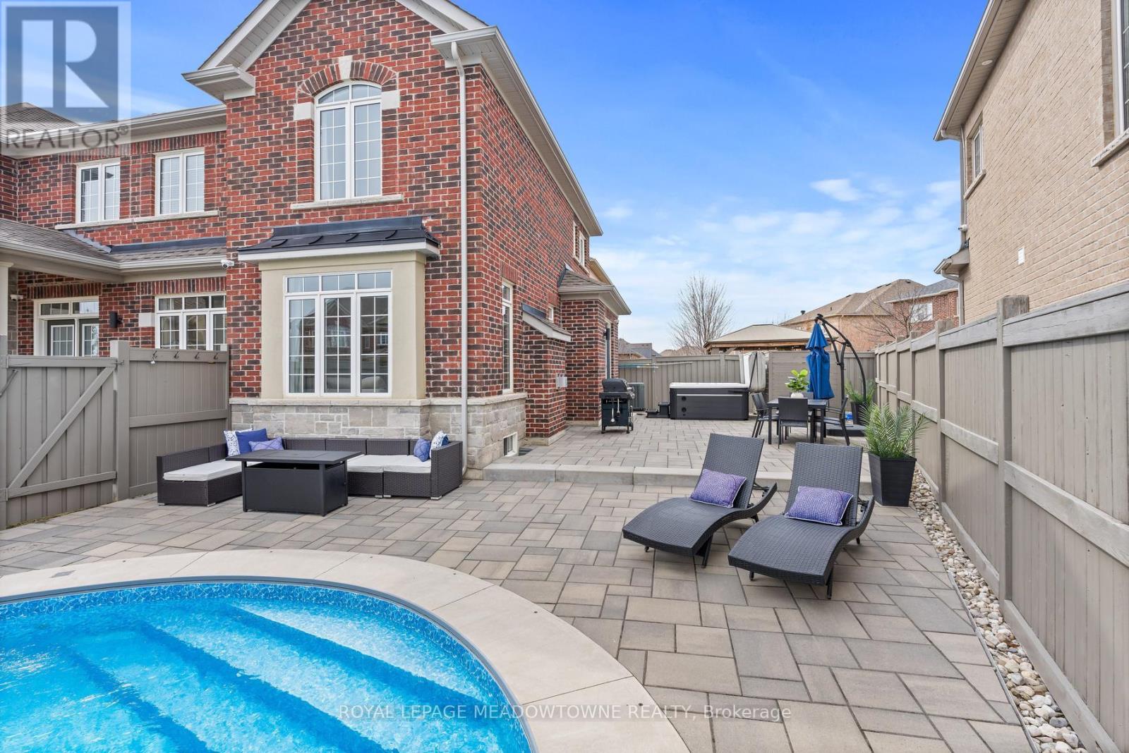 67 Hidden Lake Trail, Halton Hills (Georgetown), Ontario  L7G 0K6 - Photo 45 - W13684106