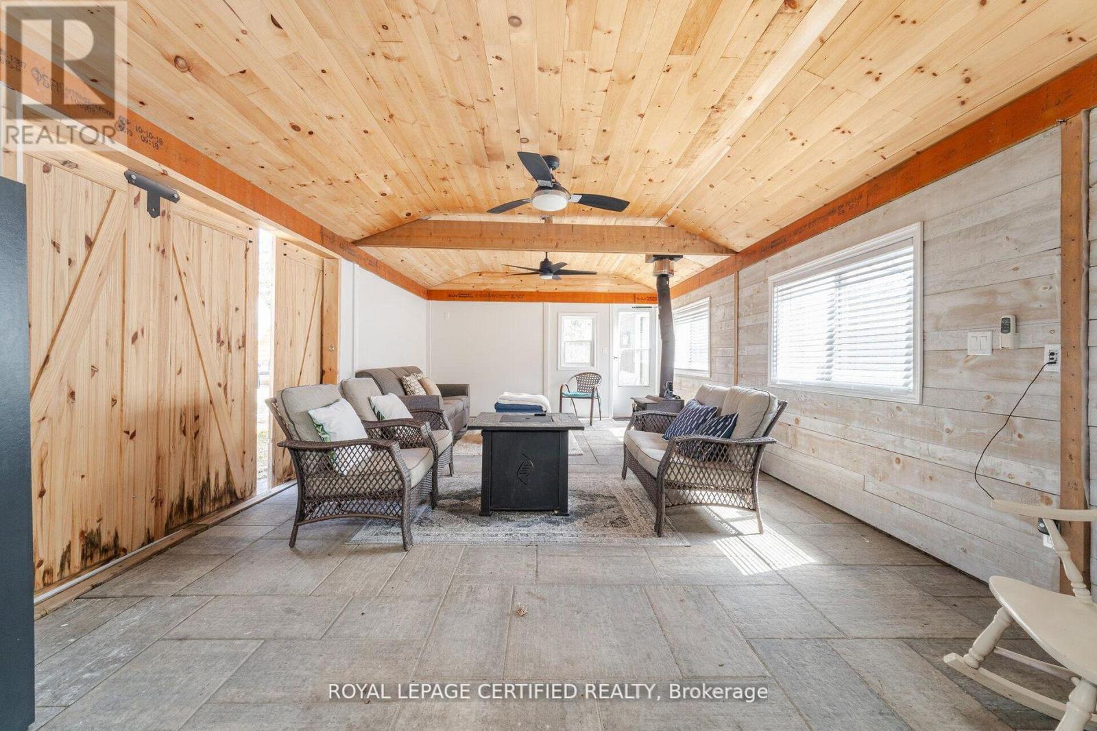5 Stockman Crescent, Halton Hills (Georgetown), Ontario  L7G 1J5 - Photo 16 - W13686114