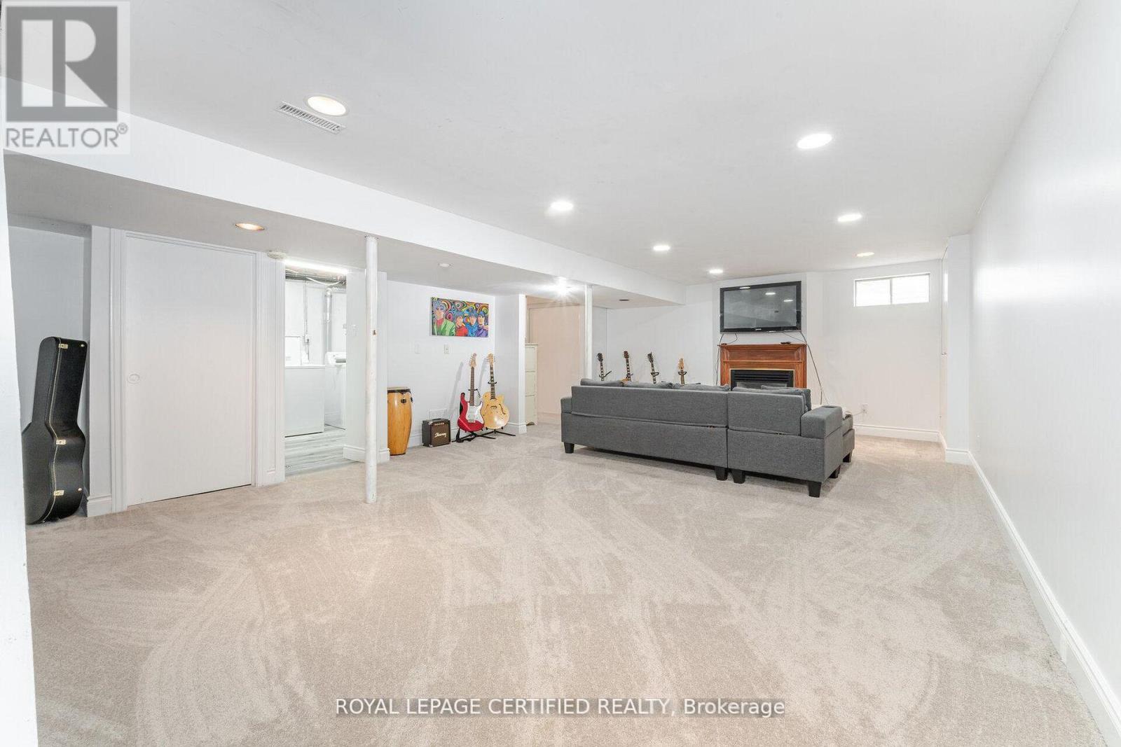 5 Stockman Crescent, Halton Hills (Georgetown), Ontario  L7G 1J5 - Photo 36 - W13686114