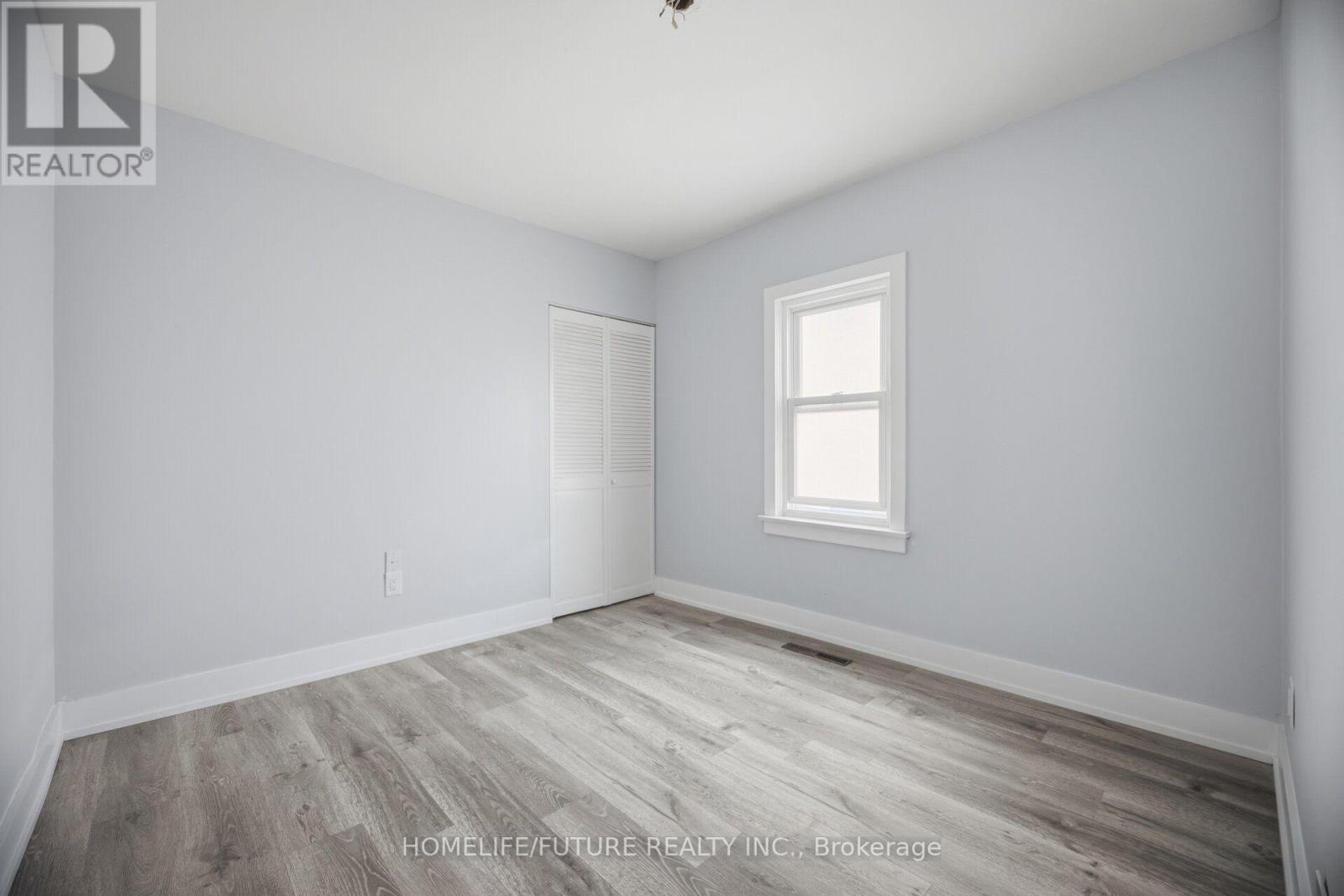 33 Brock Street, Halton Hills (Ac Acton), Ontario  L7J 1N3 - Photo 19 - W13687244