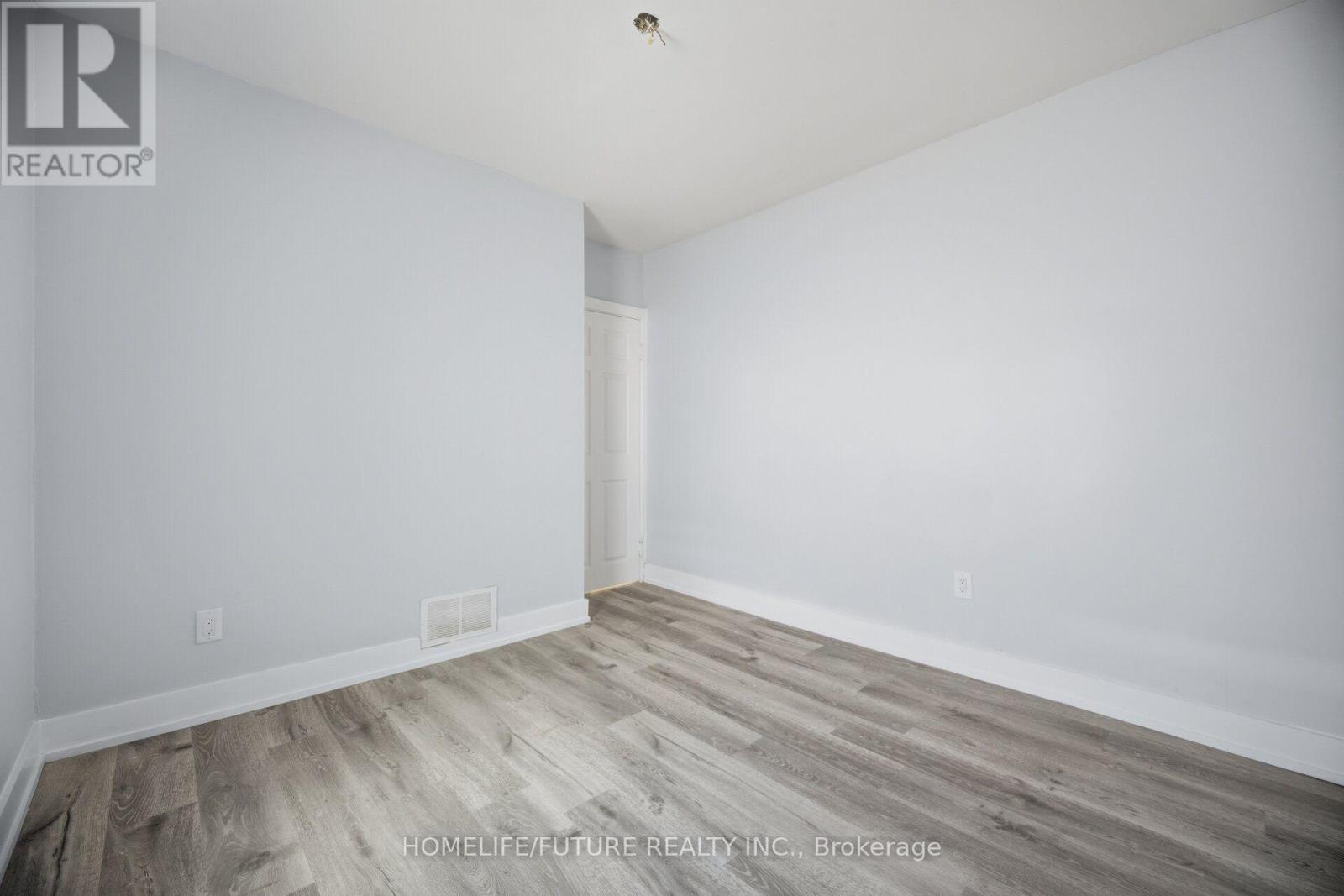 33 Brock Street, Halton Hills (Ac Acton), Ontario  L7J 1N3 - Photo 21 - W13687244