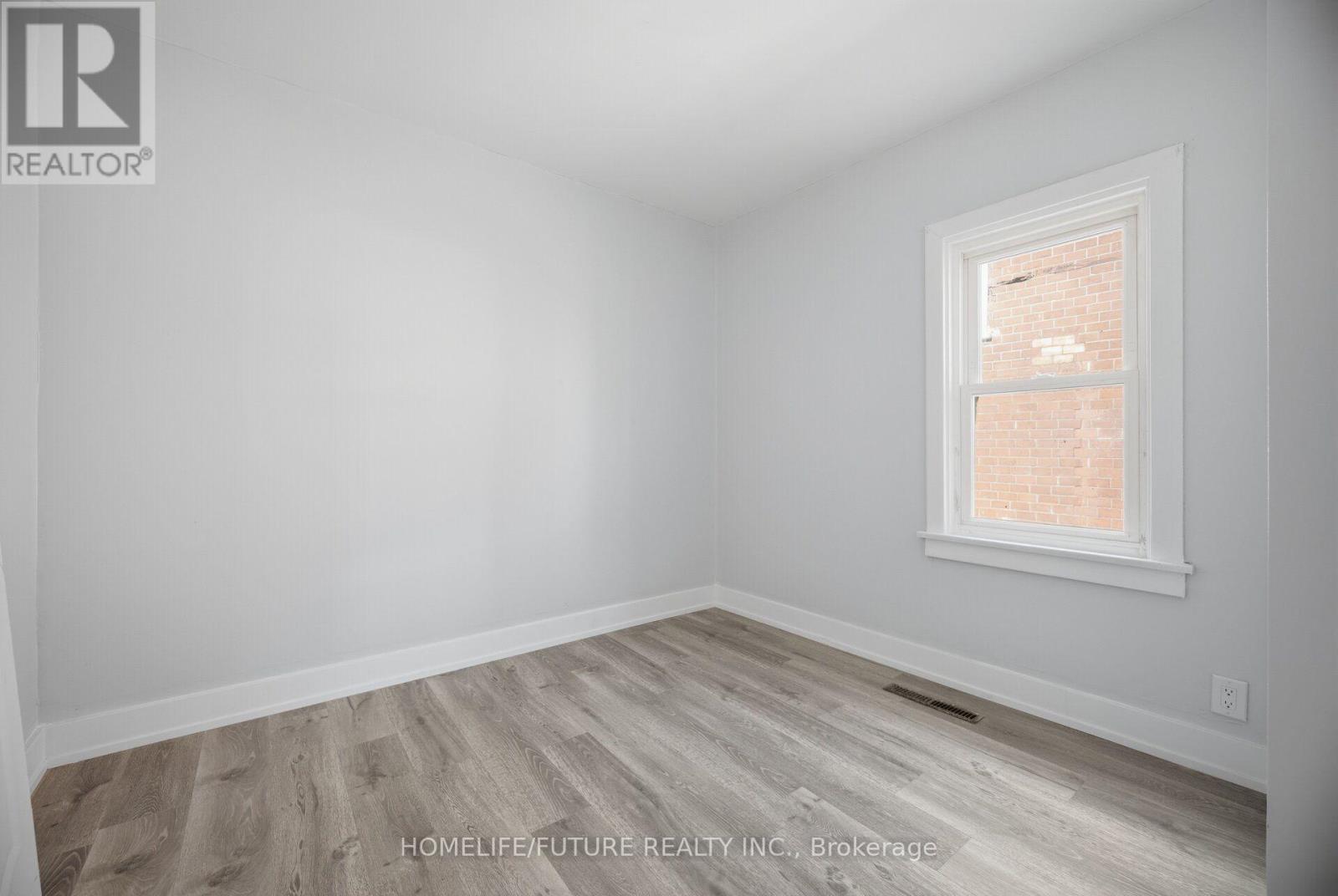 33 Brock Street, Halton Hills (Ac Acton), Ontario  L7J 1N3 - Photo 22 - W13687244