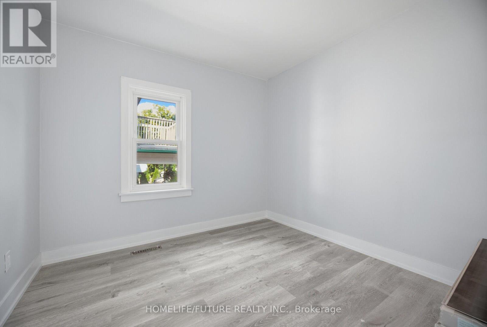 33 Brock Street, Halton Hills (Ac Acton), Ontario  L7J 1N3 - Photo 23 - W13687244