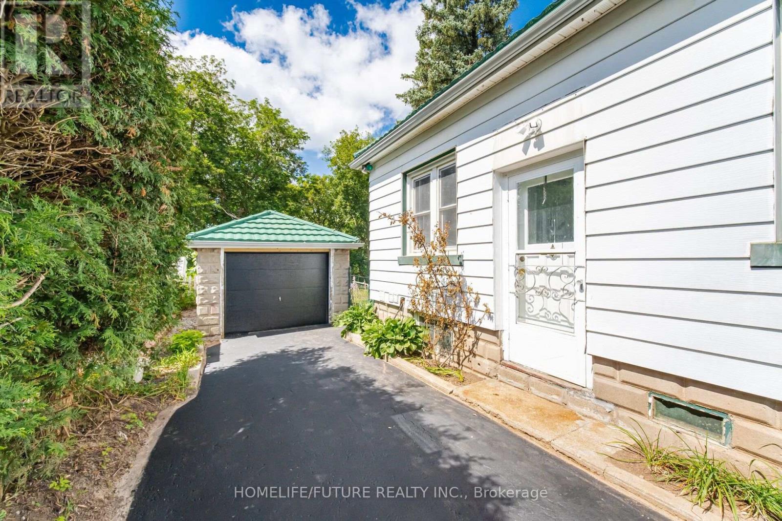 33 Brock Street, Halton Hills (Ac Acton), Ontario  L7J 1N3 - Photo 26 - W13687244