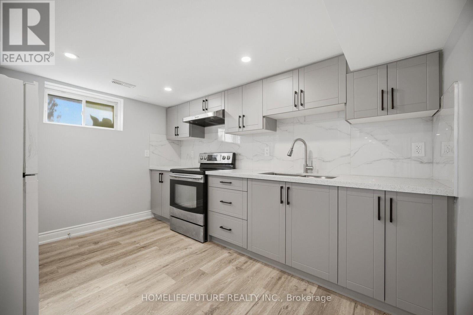 33 Brock Street, Halton Hills (Ac Acton), Ontario  L7J 1N3 - Photo 28 - W13687244