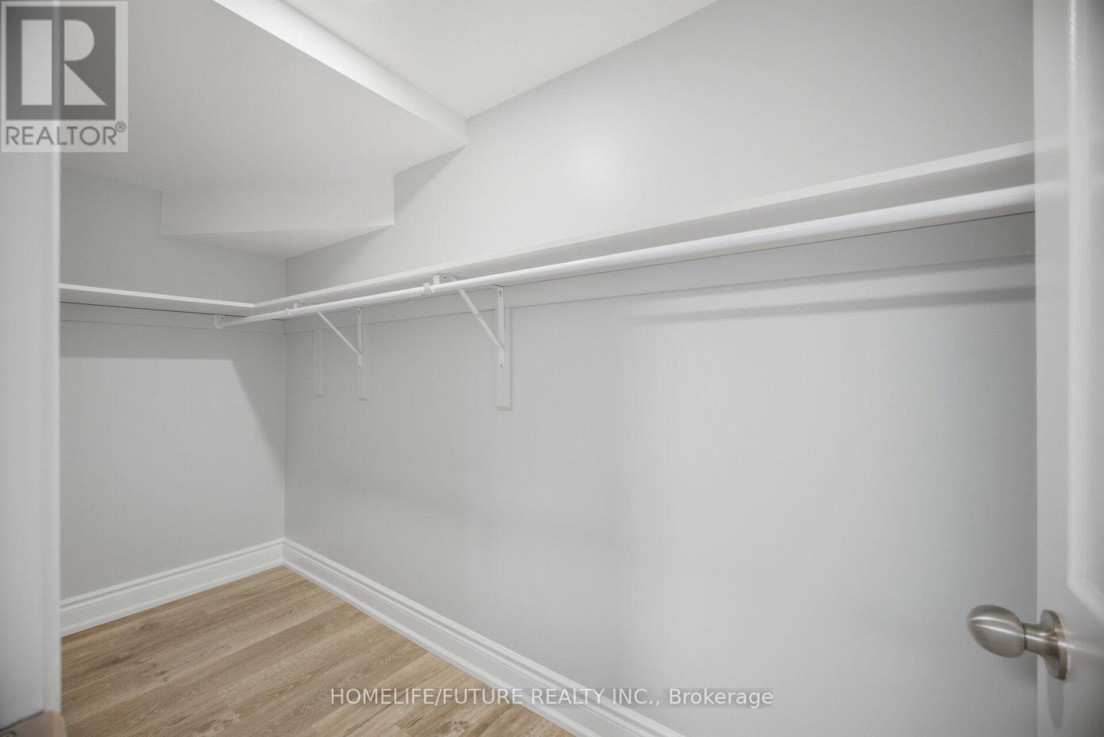 33 Brock Street, Halton Hills (Ac Acton), Ontario  L7J 1N3 - Photo 38 - W13687244