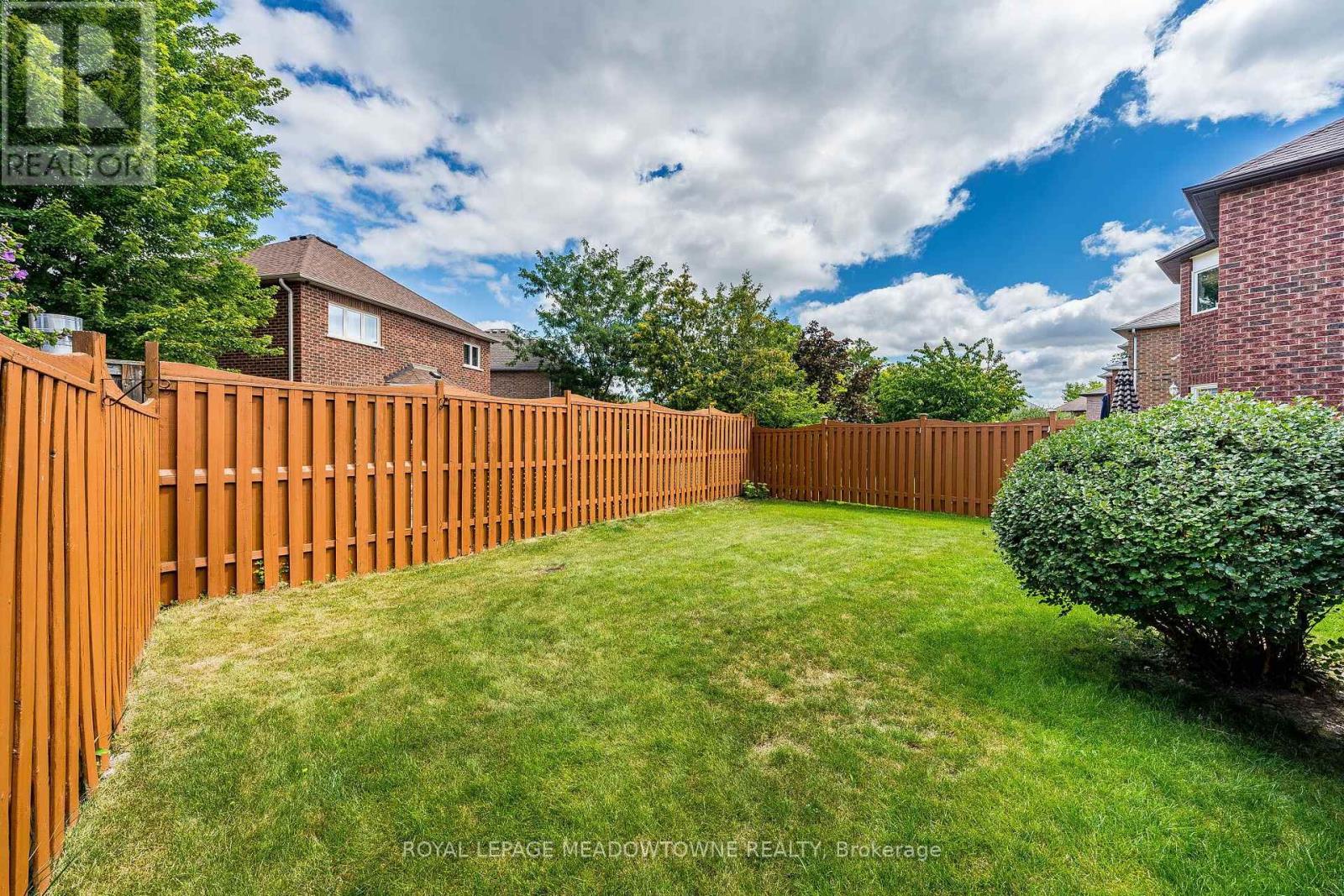 89 Standish Street, Halton Hills (Georgetown), Ontario  L7G 5W3 - Photo 29 - W13688290