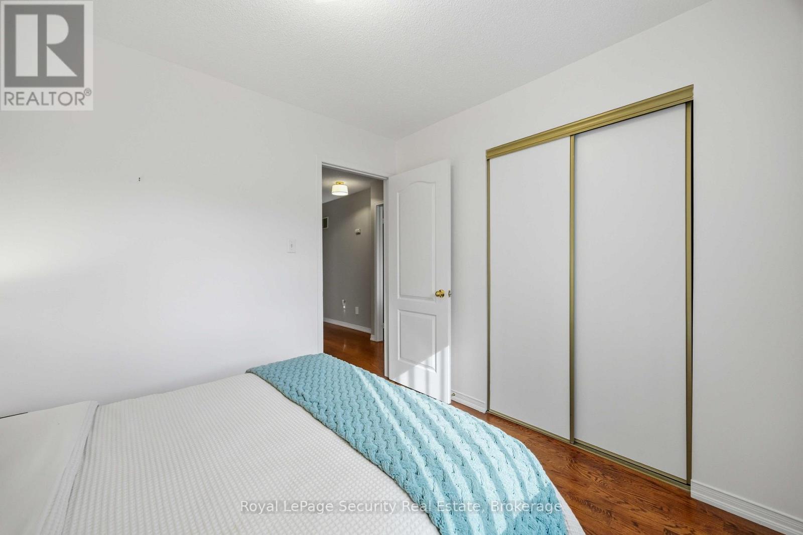 46 Birchway Place, Halton Hills (Ac Acton), Ontario  L7J 2X7 - Photo 24 - W13688450