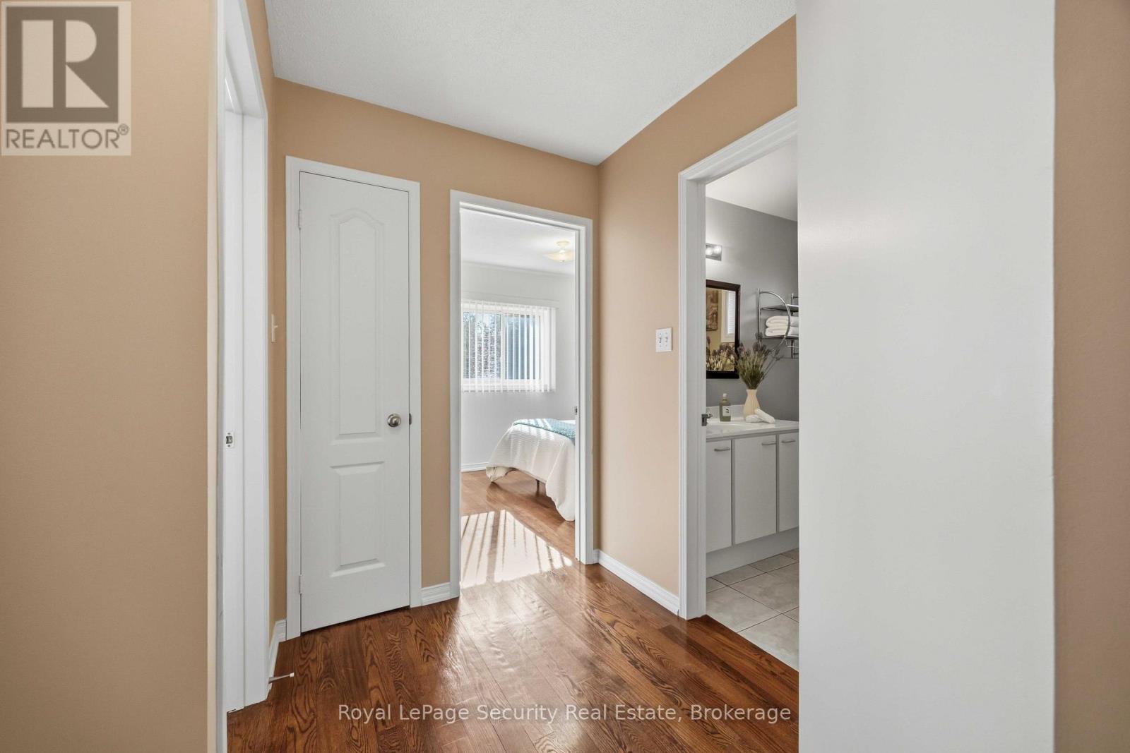 46 Birchway Place, Halton Hills (Ac Acton), Ontario  L7J 2X7 - Photo 25 - W13688450