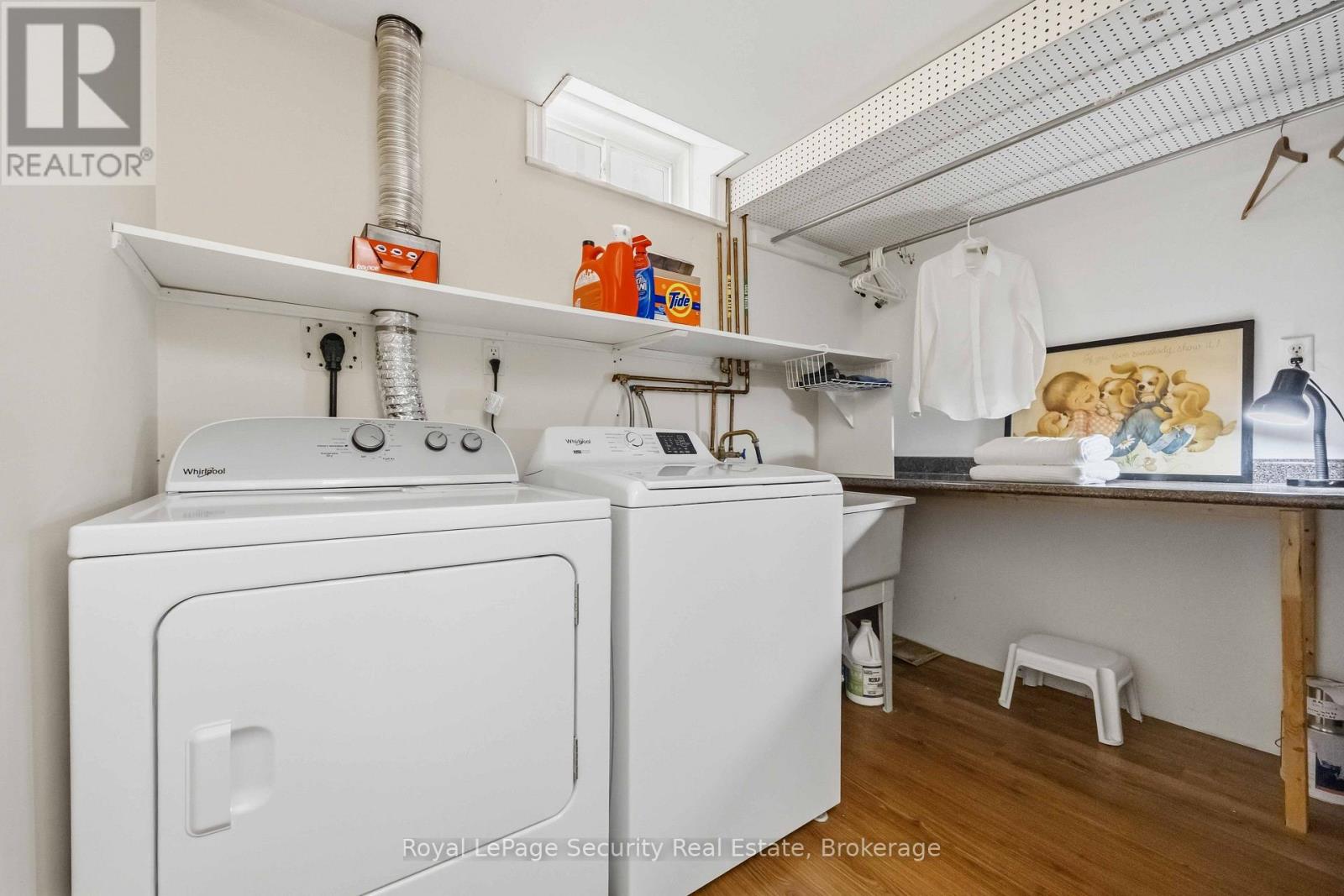 46 Birchway Place, Halton Hills (Ac Acton), Ontario  L7J 2X7 - Photo 41 - W13688450