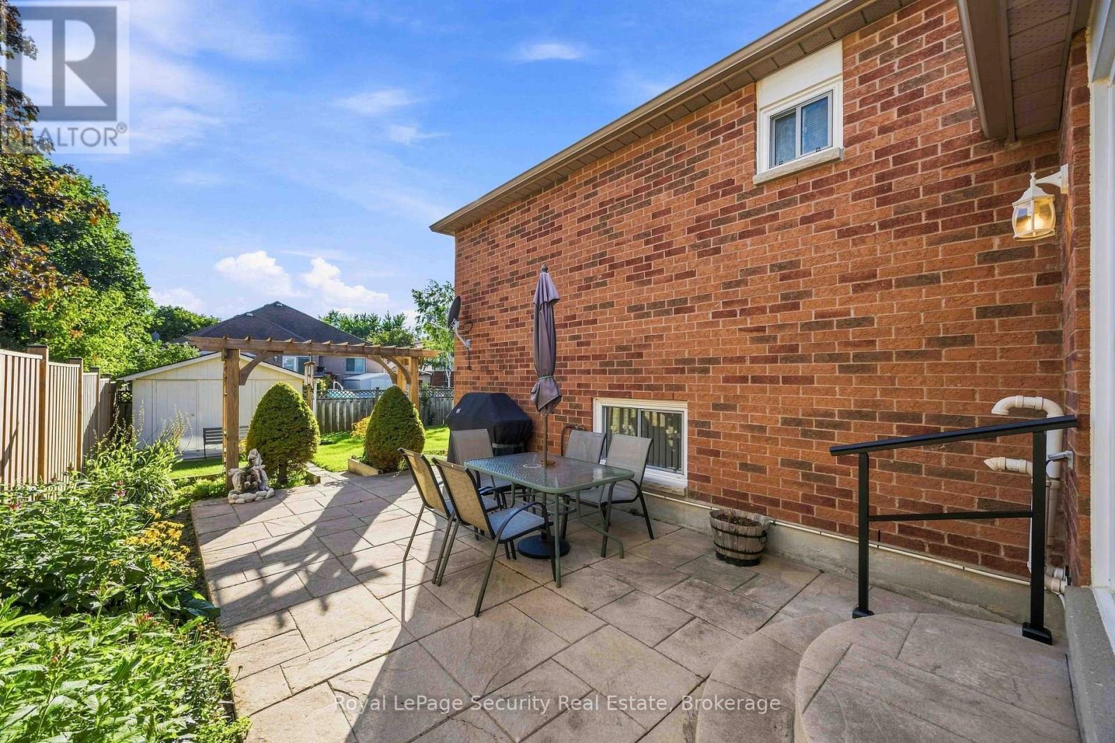 46 Birchway Place, Halton Hills (Ac Acton), Ontario  L7J 2X7 - Photo 42 - W13688450