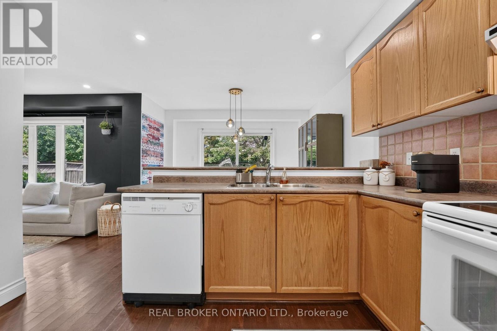35 Belmont Boulevard, Halton Hills (Georgetown), Ontario  L7G 6B9 - Photo 15 - W13691330