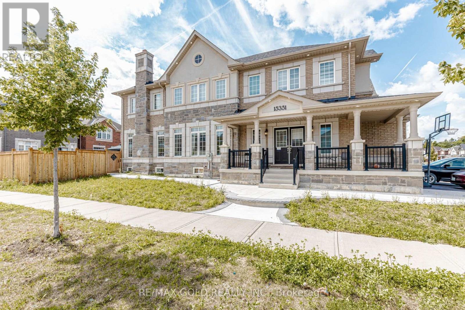 15351 Danby Road, Halton Hills (Georgetown), Ontario  L7G 0H6 - Photo 2 - W13691558