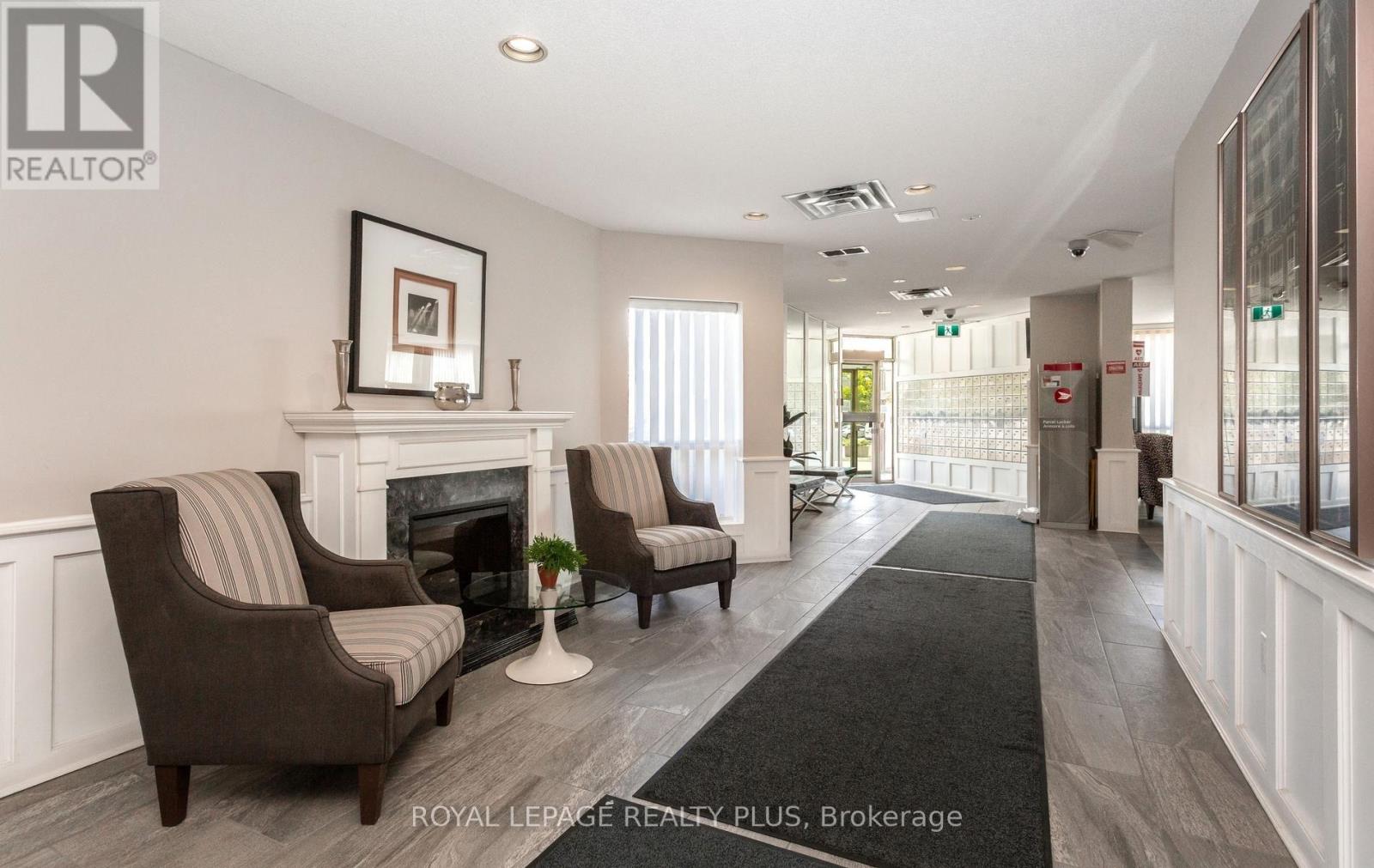 1610 - 20 Mcfarlane Drive, Halton Hills (Georgetown), Ontario  L7G 5J8 - Photo 6 - W13691718