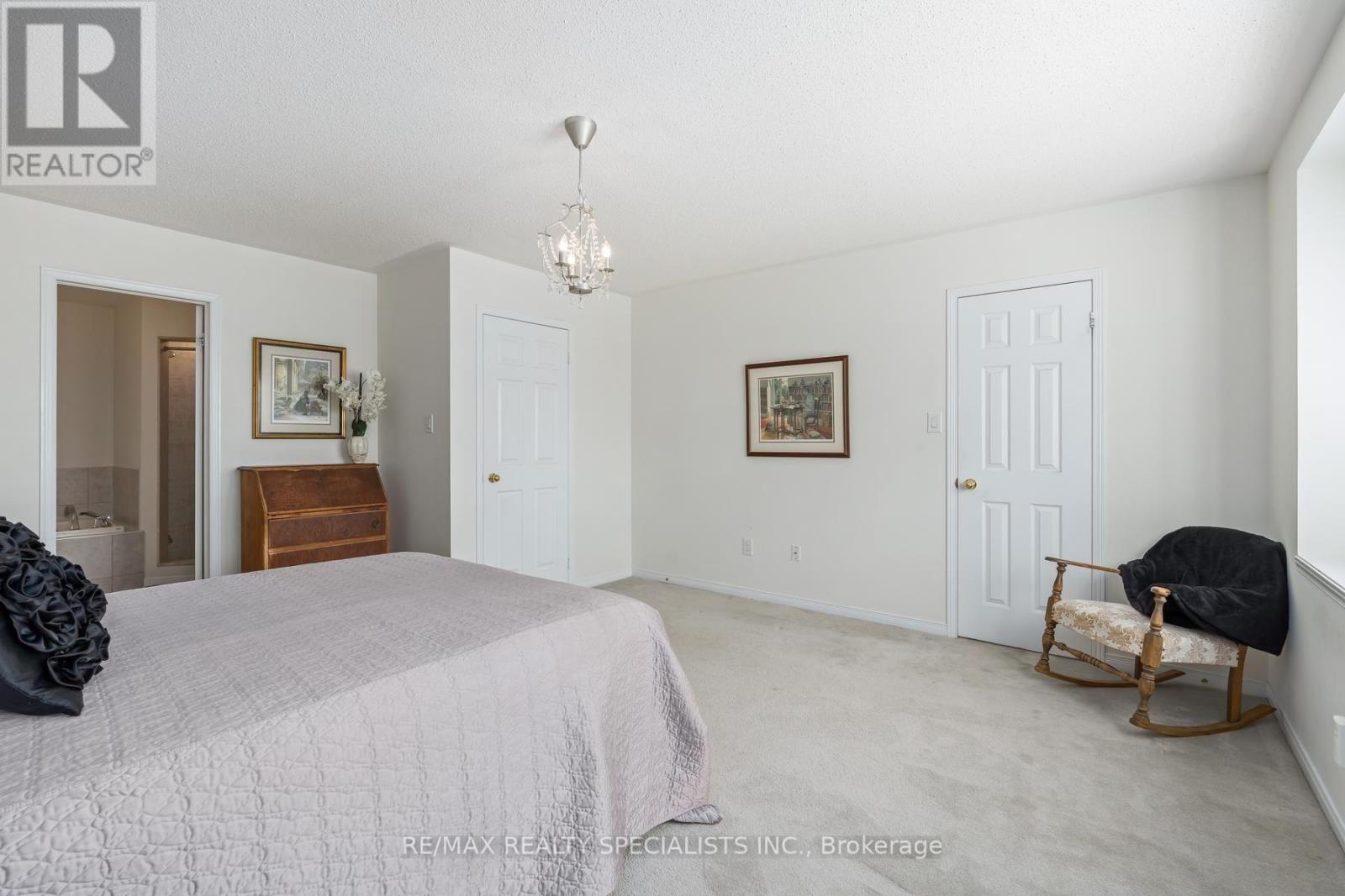 28 Chetholme Place, Halton Hills (Georgetown), Ontario  L7G 0E1 - Photo 22 - W13692100