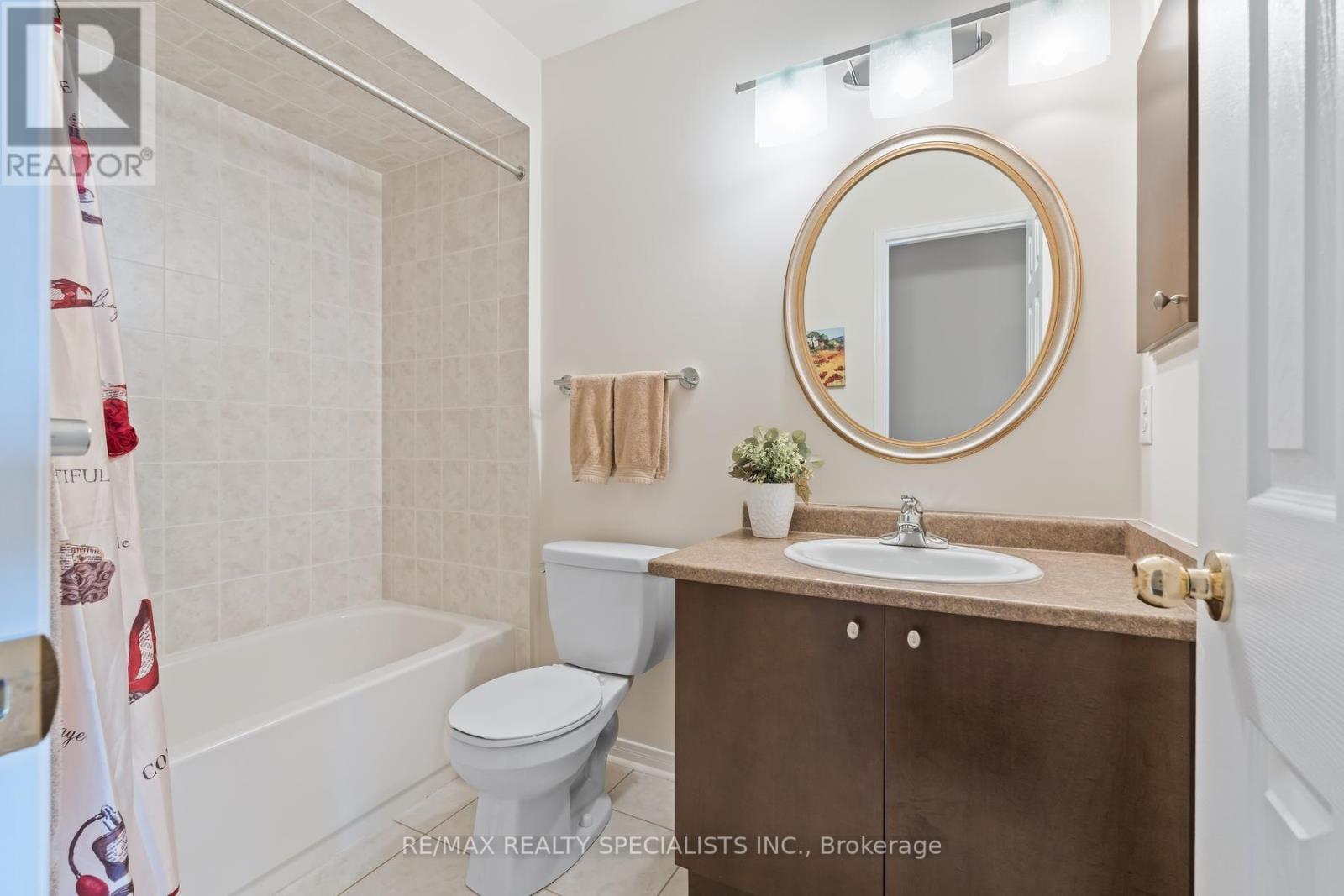 28 Chetholme Place, Halton Hills (Georgetown), Ontario  L7G 0E1 - Photo 27 - W13692100