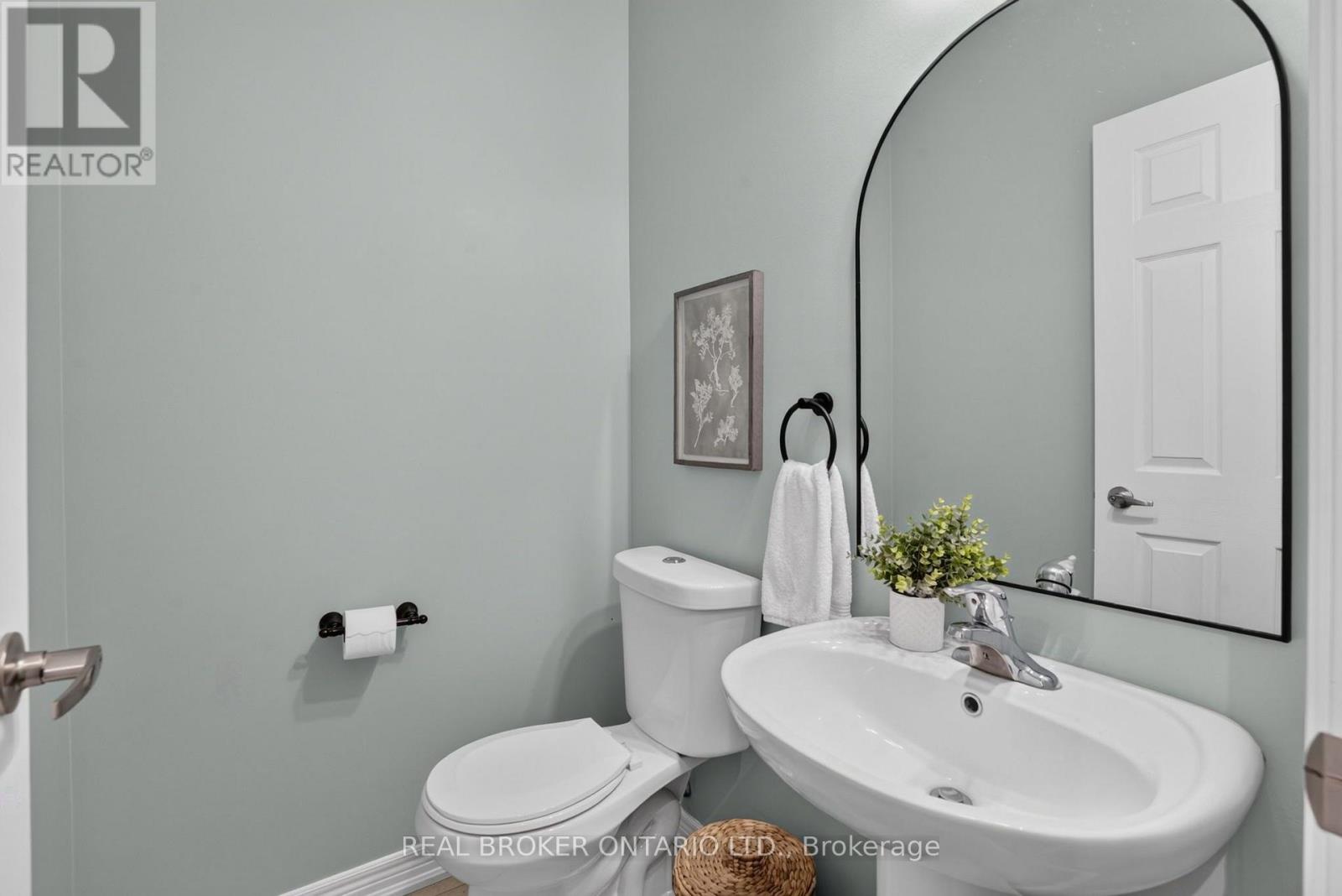 60 Meadowglen Boulevard, Halton Hills (Georgetown), Ontario  L7G 0B7 - Photo 23 - W13694782