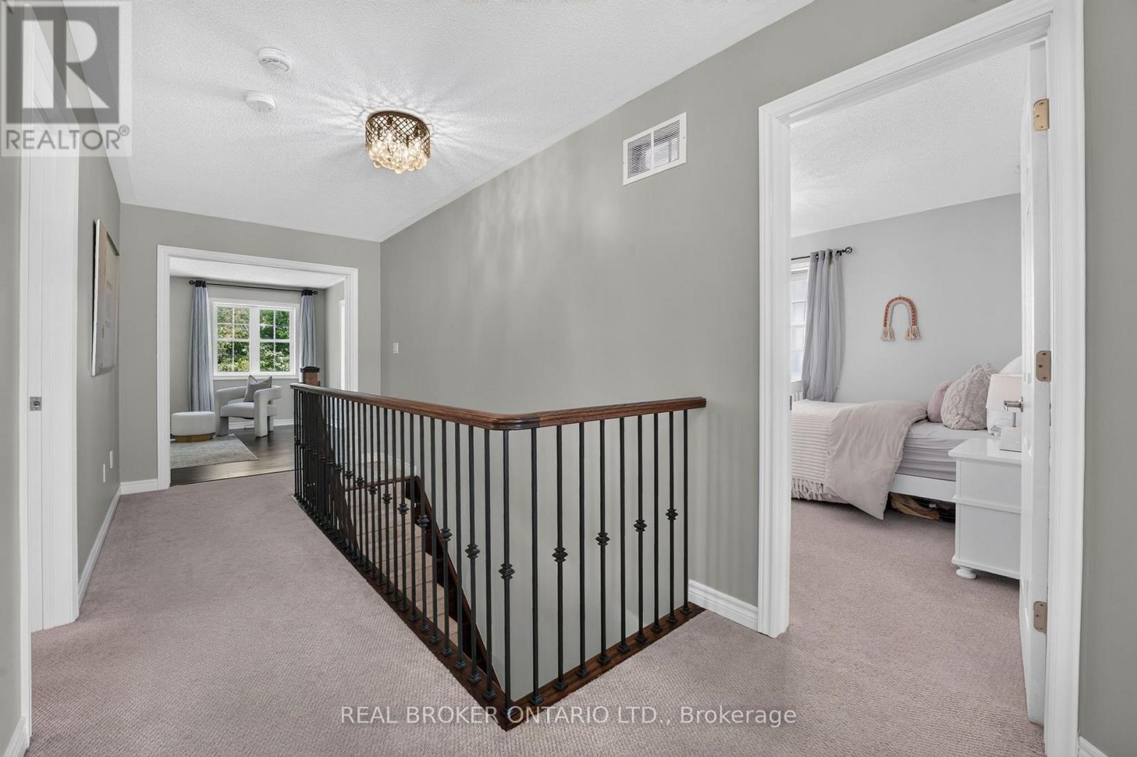 60 Meadowglen Boulevard, Halton Hills (Georgetown), Ontario  L7G 0B7 - Photo 25 - W13694782