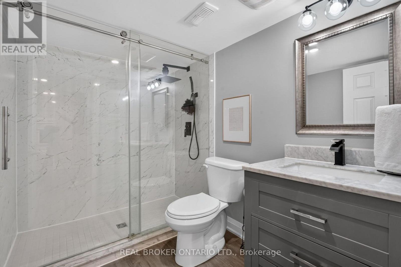 60 Meadowglen Boulevard, Halton Hills (Georgetown), Ontario  L7G 0B7 - Photo 37 - W13694782