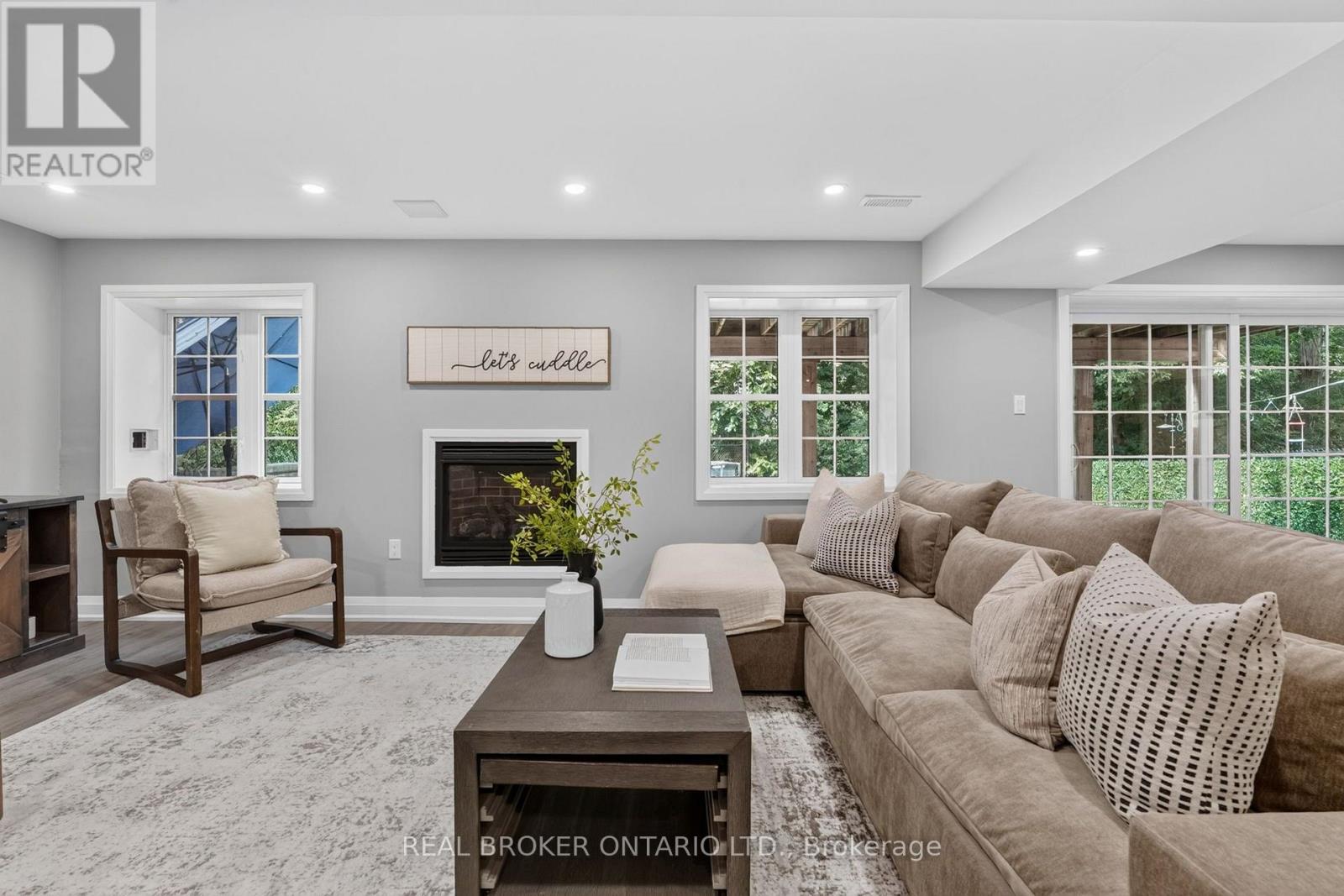60 Meadowglen Boulevard, Halton Hills (Georgetown), Ontario  L7G 0B7 - Photo 39 - W13694782