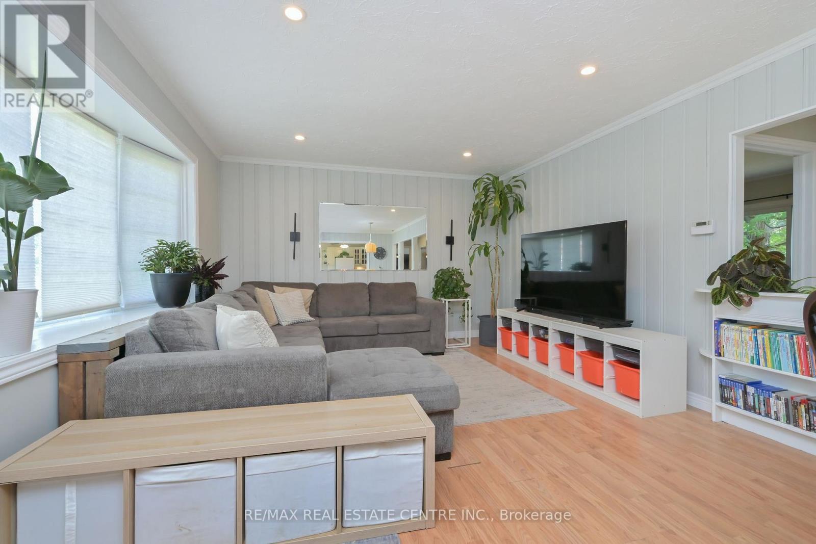 110 John Street, Halton Hills (Georgetown), Ontario  L7G 4T5 - Photo 10 - W13697410