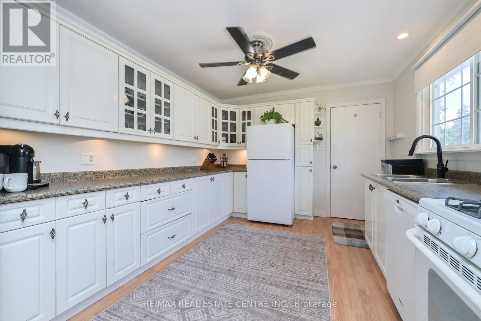 110 John Street, Halton Hills (Georgetown), Ontario  L7G 4T5 - Photo 6 - W13697410