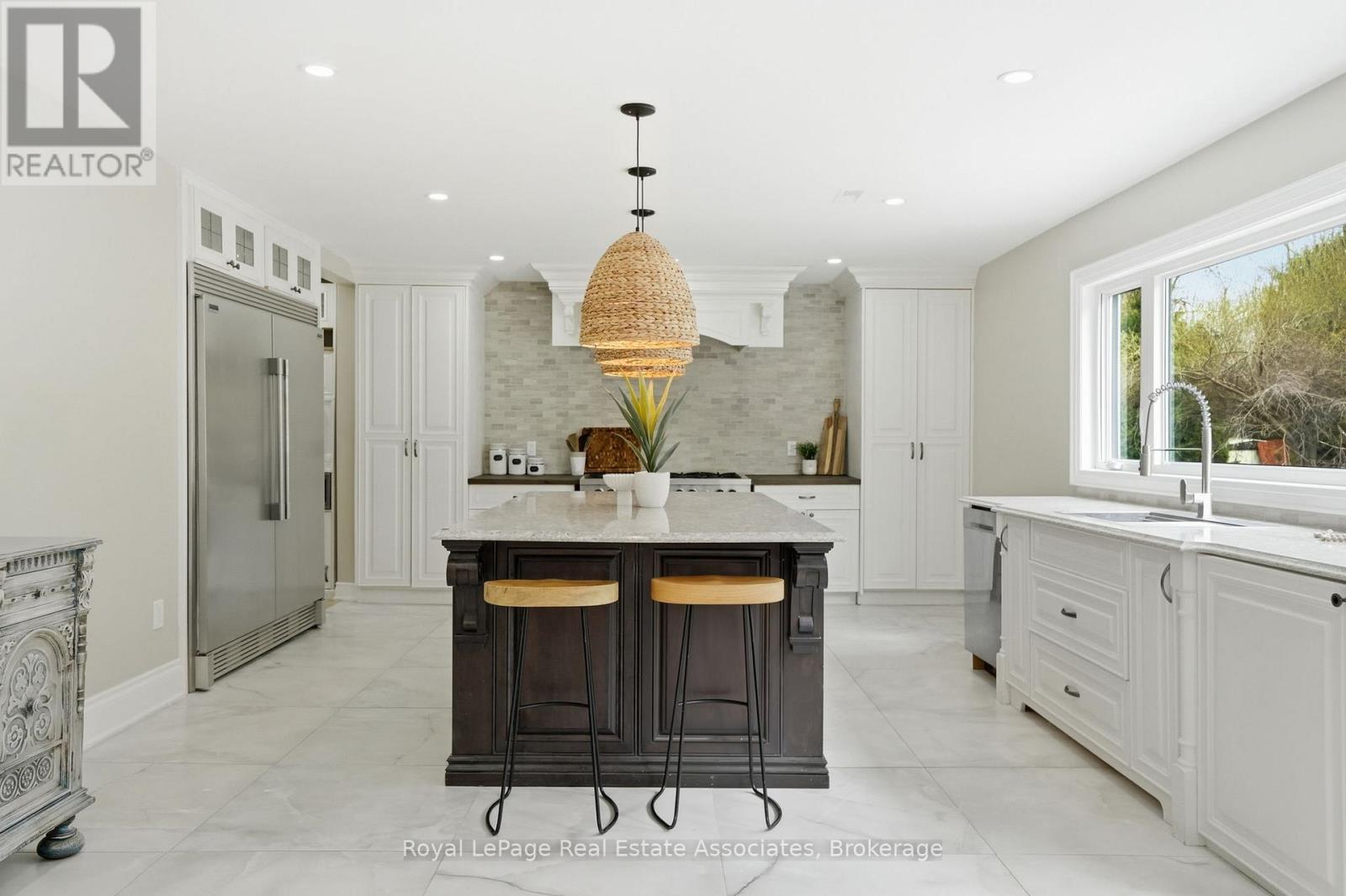 161 Mill Street, Halton Hills (Georgetown), Ontario  L7G 2C4 - Photo 10 - W13697808
