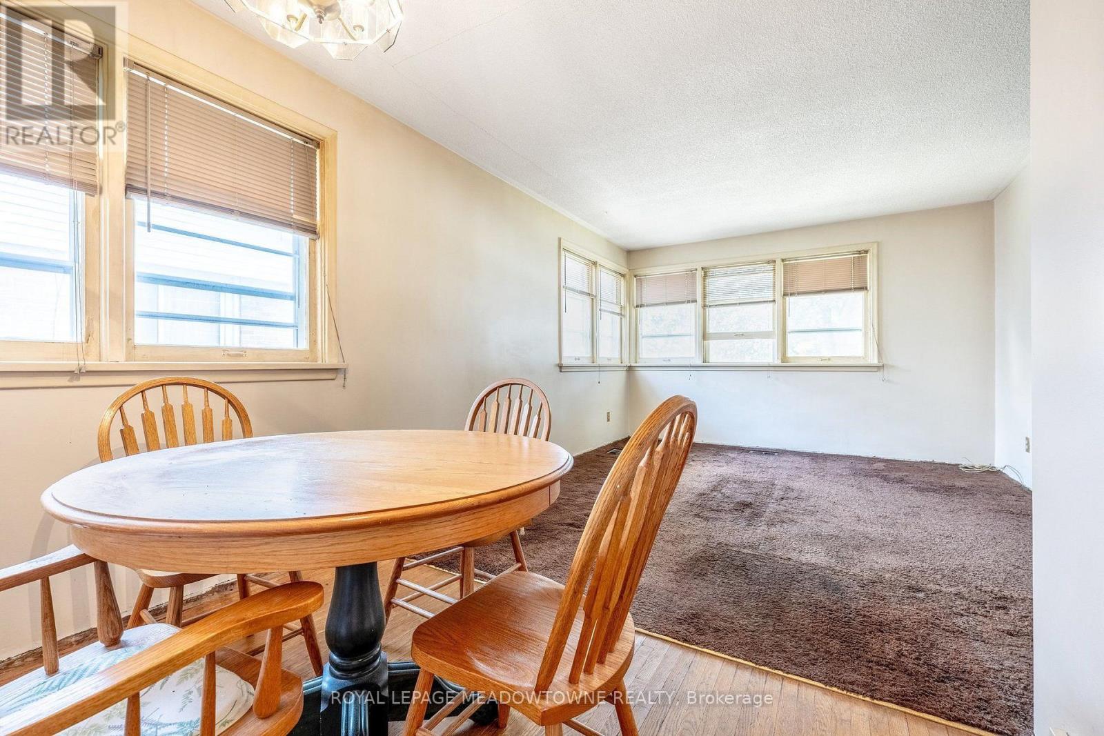 316 Westcott Road, Halton Hills (Ac Acton), Ontario  L7J 1R3 - Photo 11 - W13699078