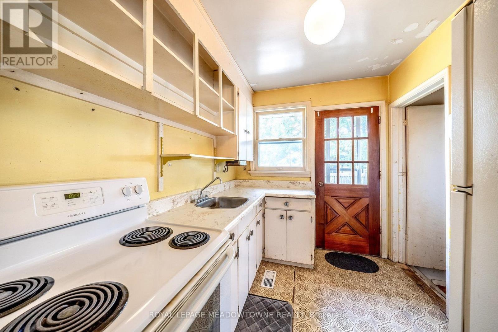 316 Westcott Road, Halton Hills (Ac Acton), Ontario  L7J 1R3 - Photo 12 - W13699078