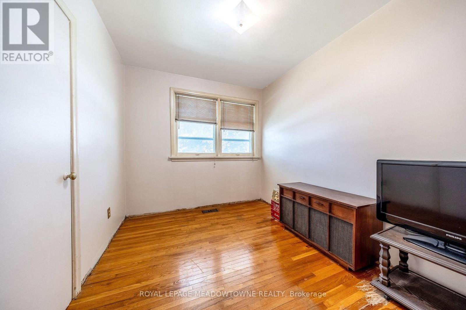 316 Westcott Road, Halton Hills (Ac Acton), Ontario  L7J 1R3 - Photo 15 - W13699078