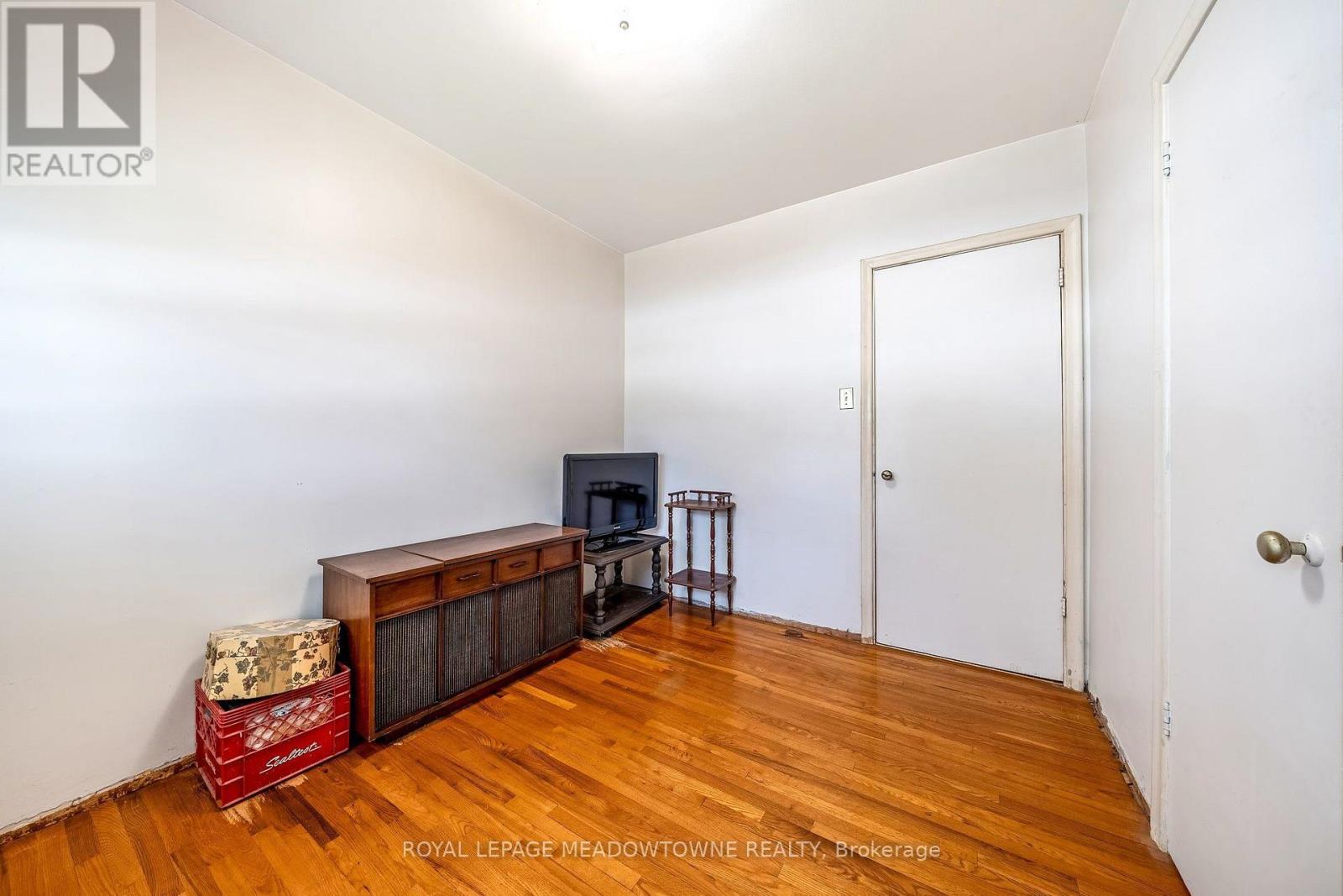 316 Westcott Road, Halton Hills (Ac Acton), Ontario  L7J 1R3 - Photo 16 - W13699078