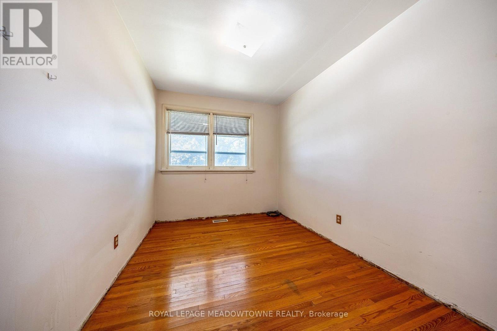 316 Westcott Road, Halton Hills (Ac Acton), Ontario  L7J 1R3 - Photo 19 - W13699078