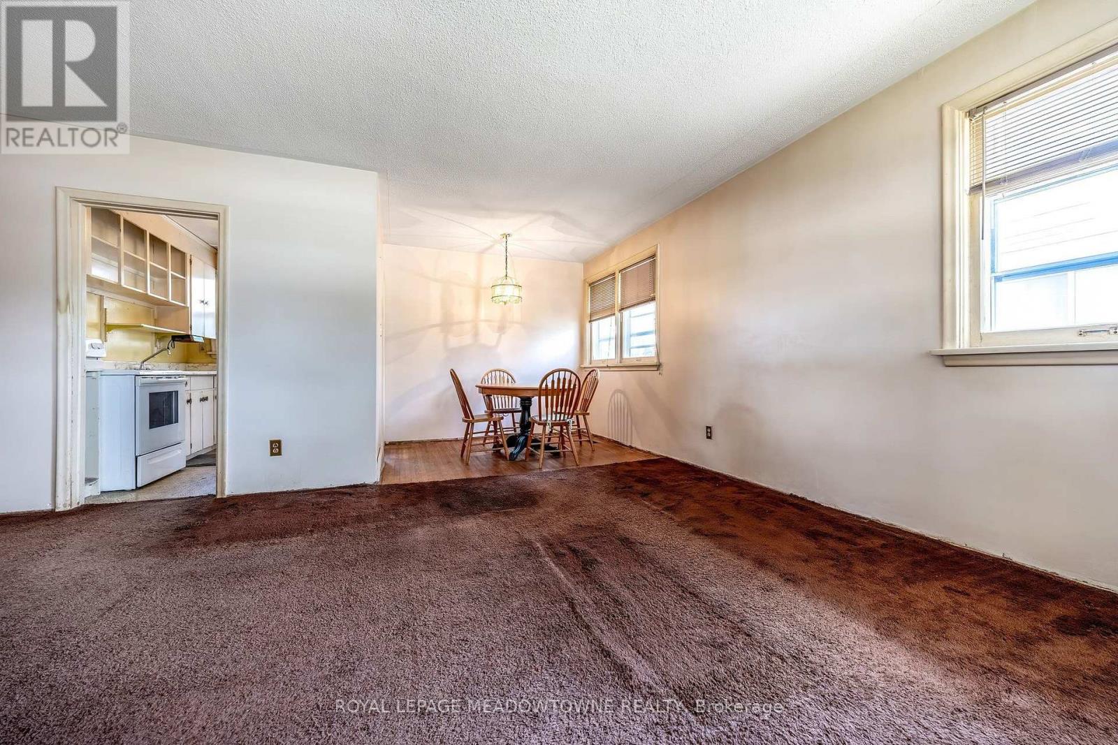 316 Westcott Road, Halton Hills (Ac Acton), Ontario  L7J 1R3 - Photo 9 - W13699078