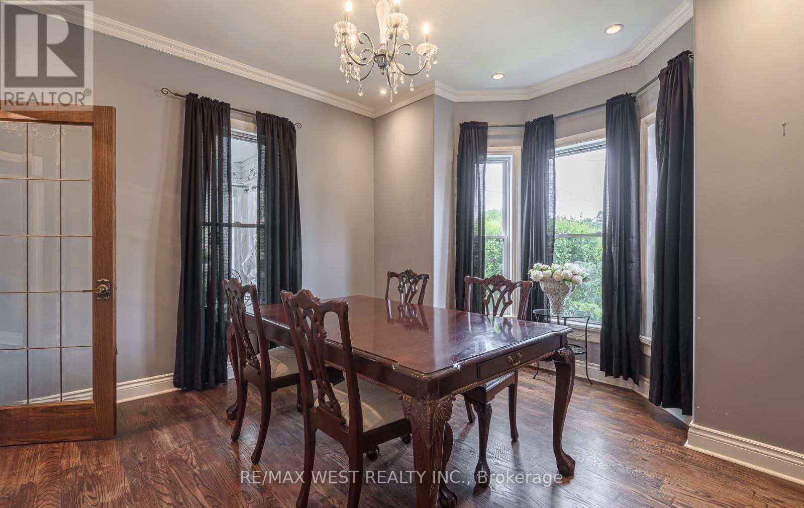 37 Main Street N, Halton Hills (Ac Acton), Ontario  L7J 1V5 - Photo 18 - W13699644