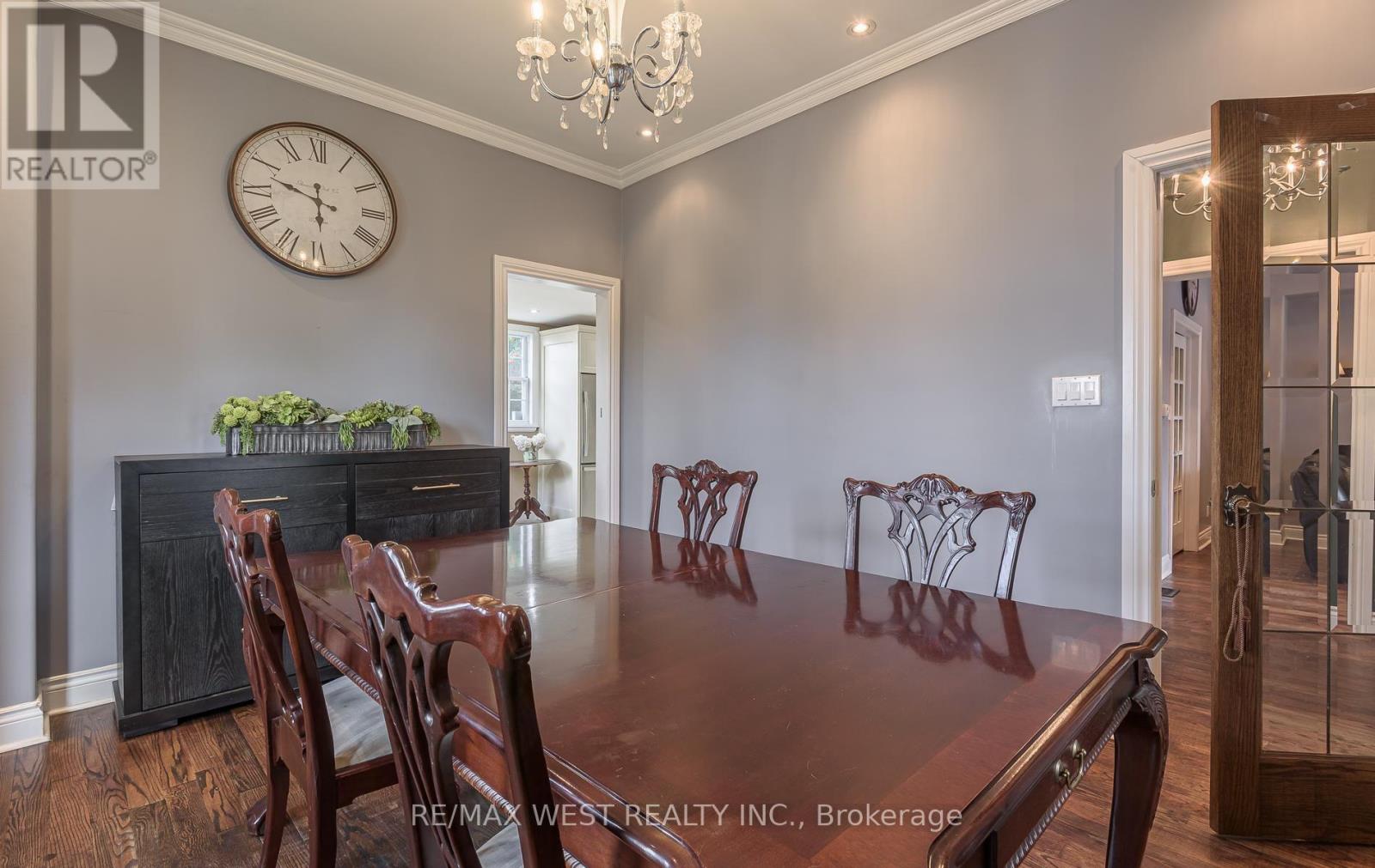 37 Main Street N, Halton Hills (Ac Acton), Ontario  L7J 1V5 - Photo 19 - W13699644