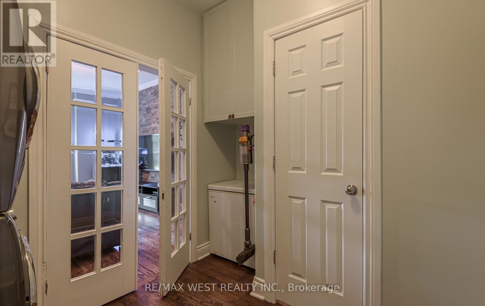 37 Main Street N, Halton Hills (Ac Acton), Ontario  L7J 1V5 - Photo 22 - W13699644
