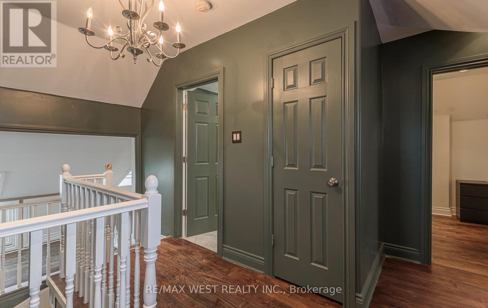 37 Main Street N, Halton Hills (Ac Acton), Ontario  L7J 1V5 - Photo 25 - W13699644