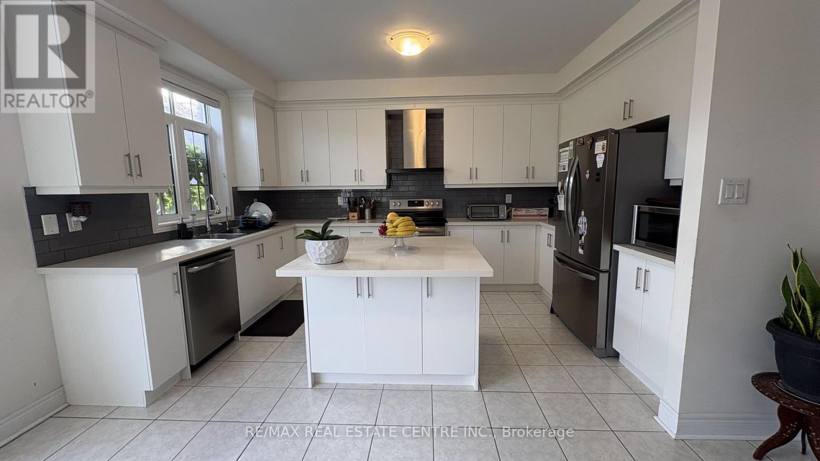 106 Branigan Crescent, Halton Hills (Georgetown), Ontario  L7G 0M8 - Photo 17 - W13701848
