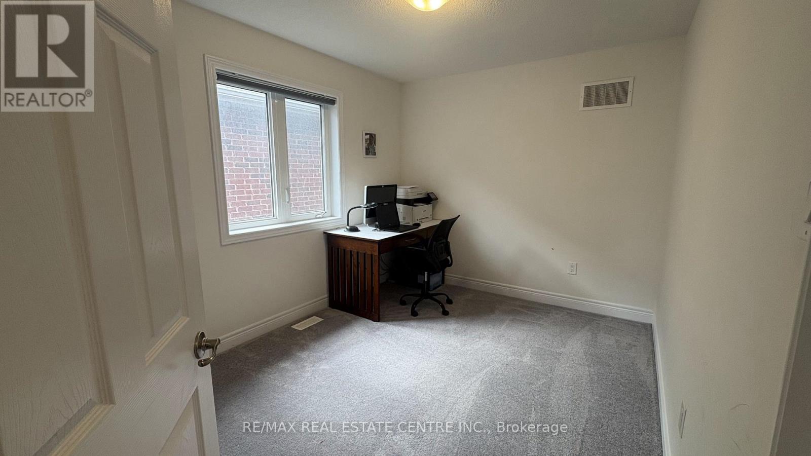 106 Branigan Crescent, Halton Hills (Georgetown), Ontario  L7G 0M8 - Photo 32 - W13701848