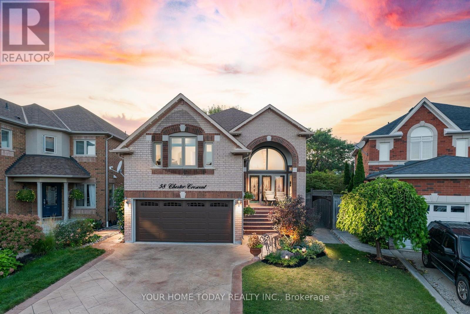 58 Chester Crescent, Halton Hills (Georgetown), Ontario  L7G 5W5 - Photo 1 - W13702056