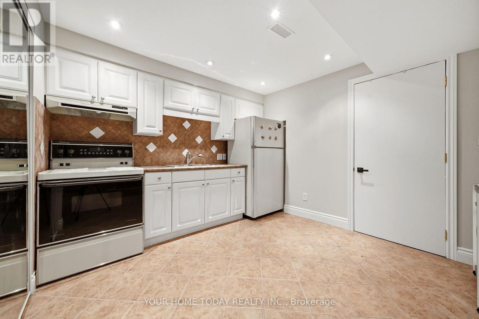 58 Chester Crescent, Halton Hills (Georgetown), Ontario  L7G 5W5 - Photo 30 - W13702056
