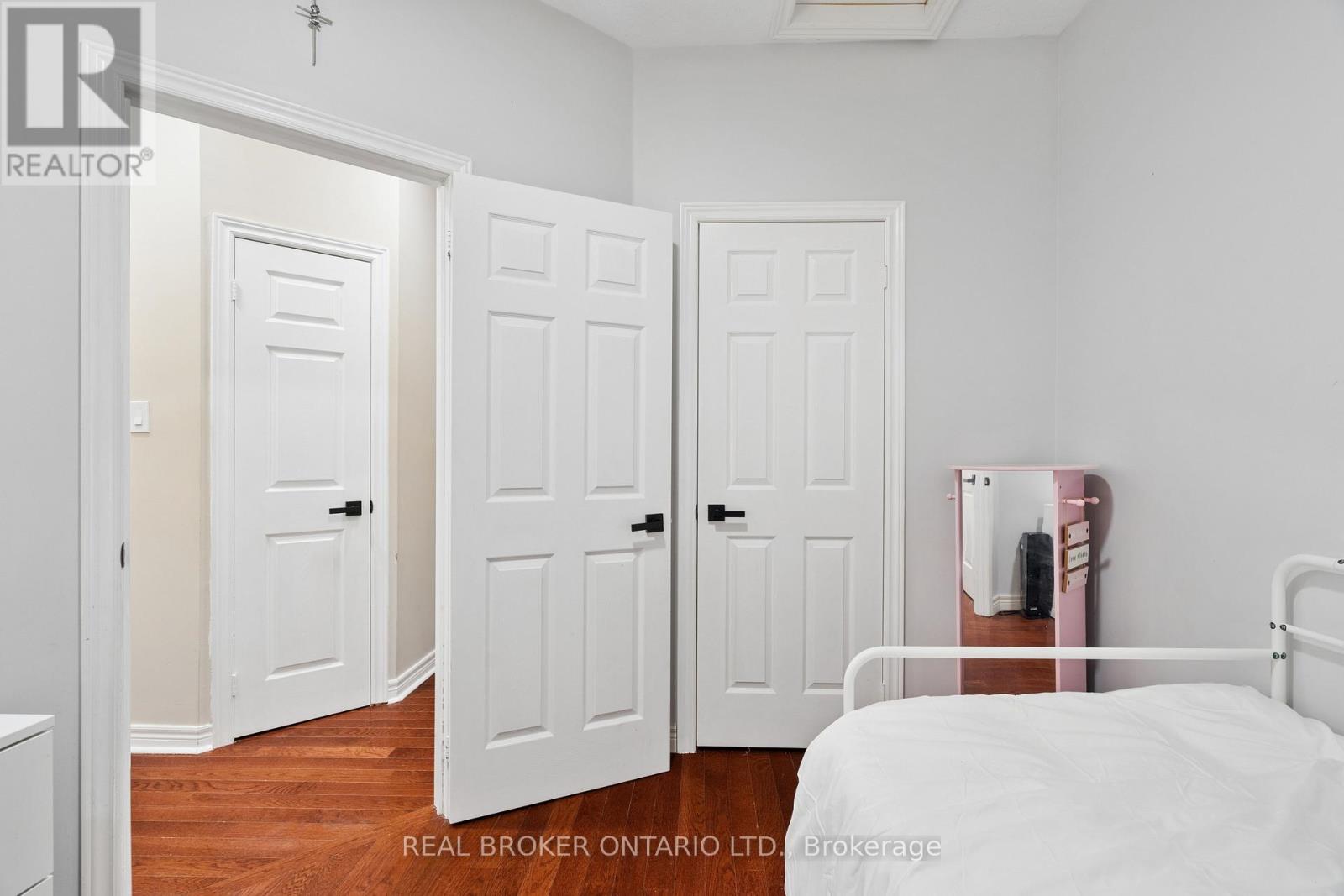 27 Spruce Boulevard, Halton Hills (Ac Acton), Ontario  L7J 2Y3 - Photo 22 - W13702218
