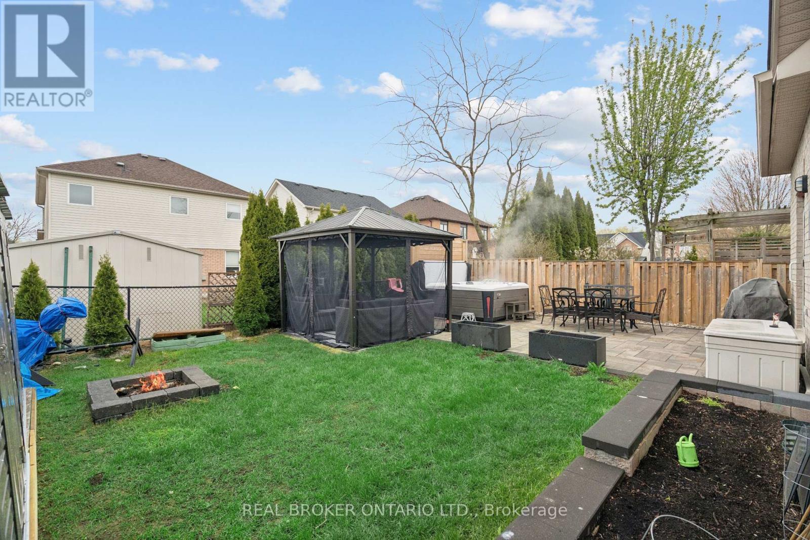 27 Spruce Boulevard, Halton Hills (Ac Acton), Ontario  L7J 2Y3 - Photo 49 - W13702218
