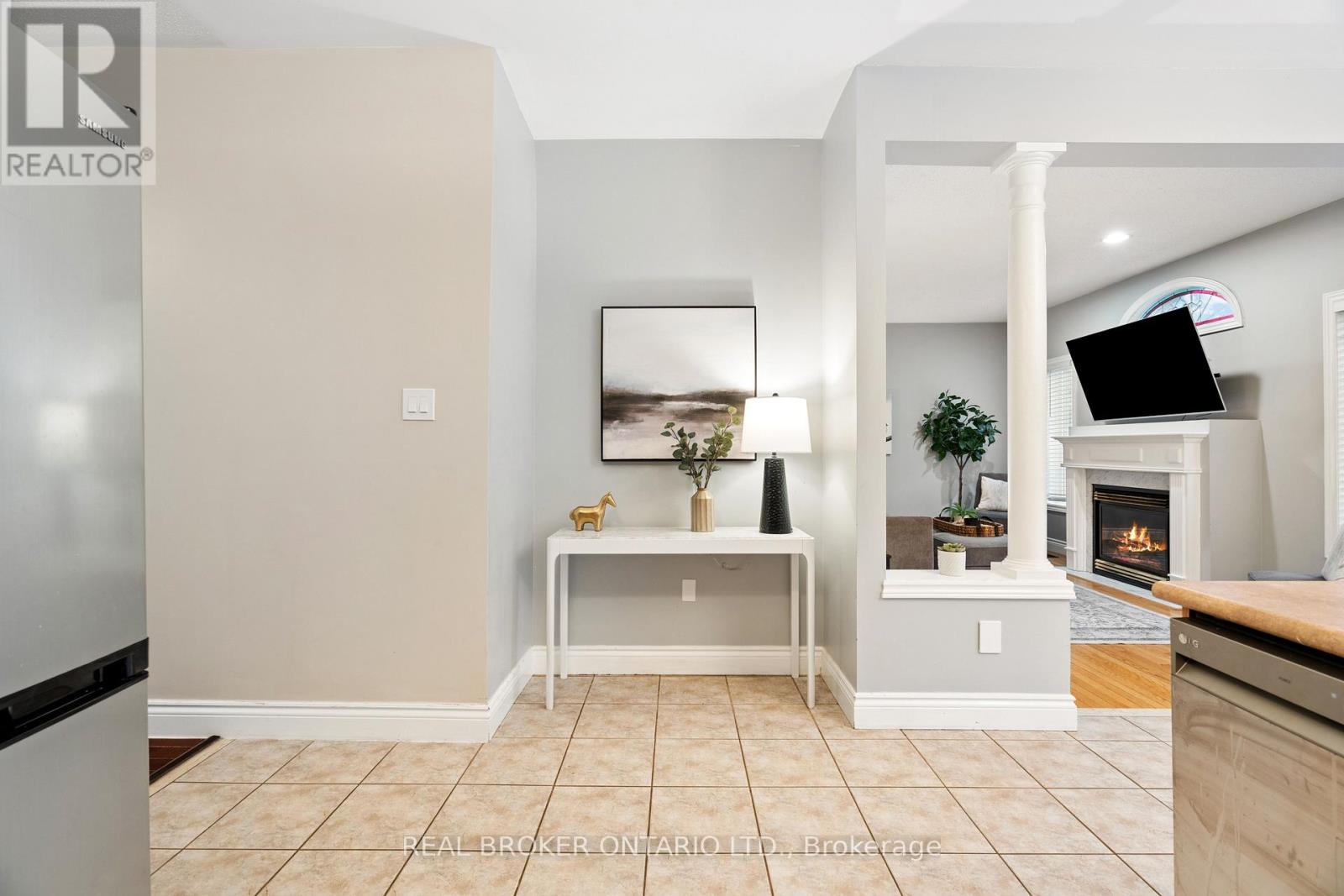 27 Spruce Boulevard, Halton Hills (Ac Acton), Ontario  L7J 2Y3 - Photo 9 - W13702218