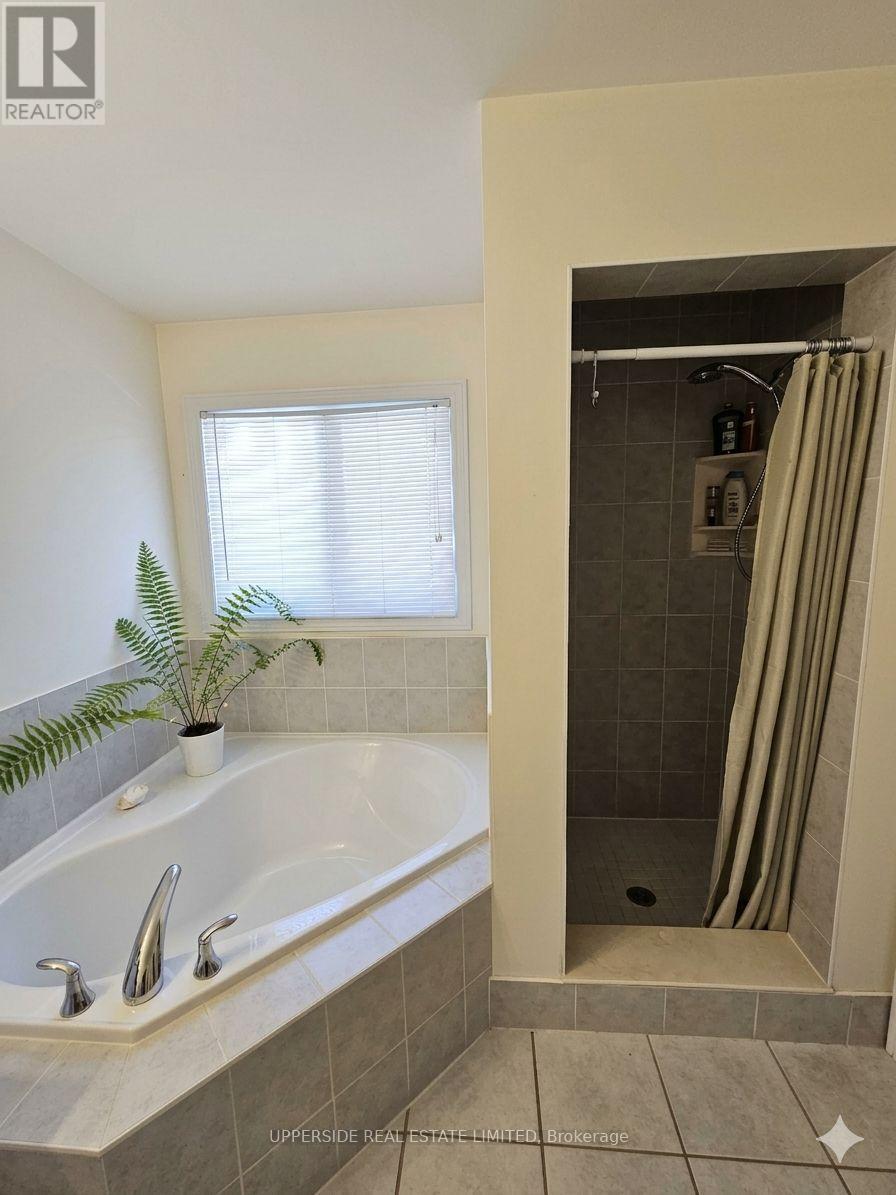 4 Kingsley Road S, Halton Hills (Ac Acton), Ontario  L7J 2Z5 - Photo 17 - W13705786