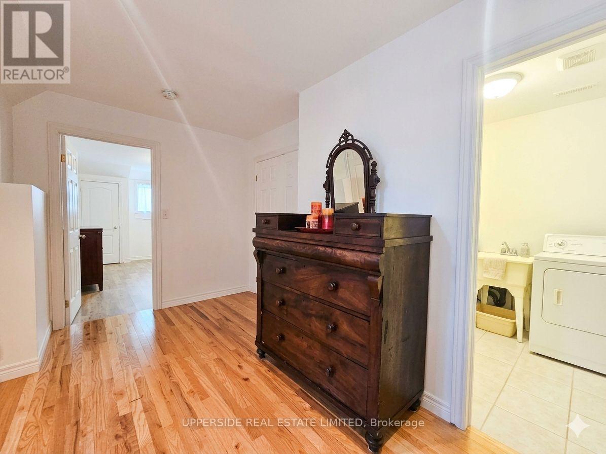 4 Kingsley Road S, Halton Hills (Ac Acton), Ontario  L7J 2Z5 - Photo 22 - W13705786